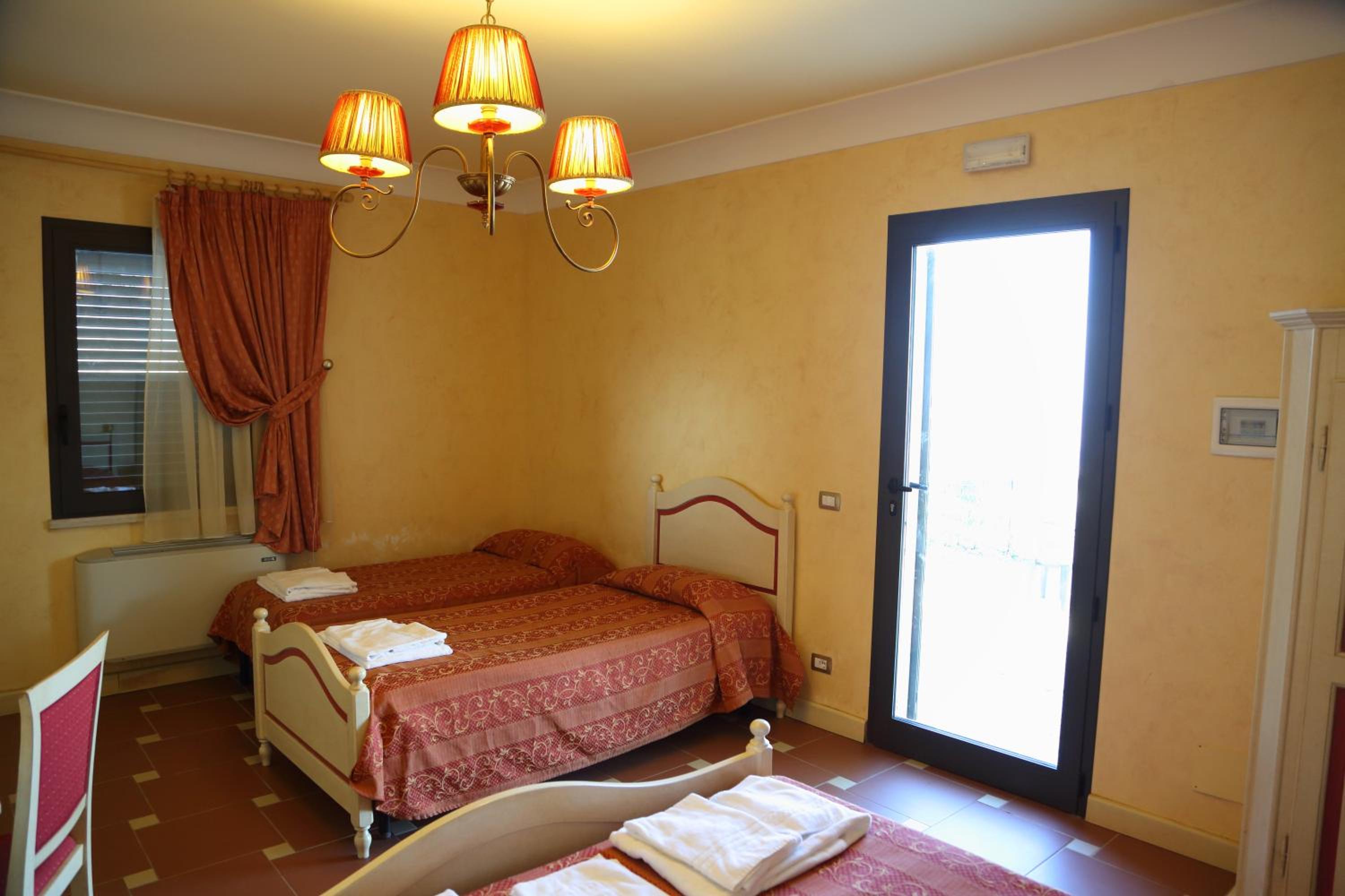 Quadruple Room photo 1