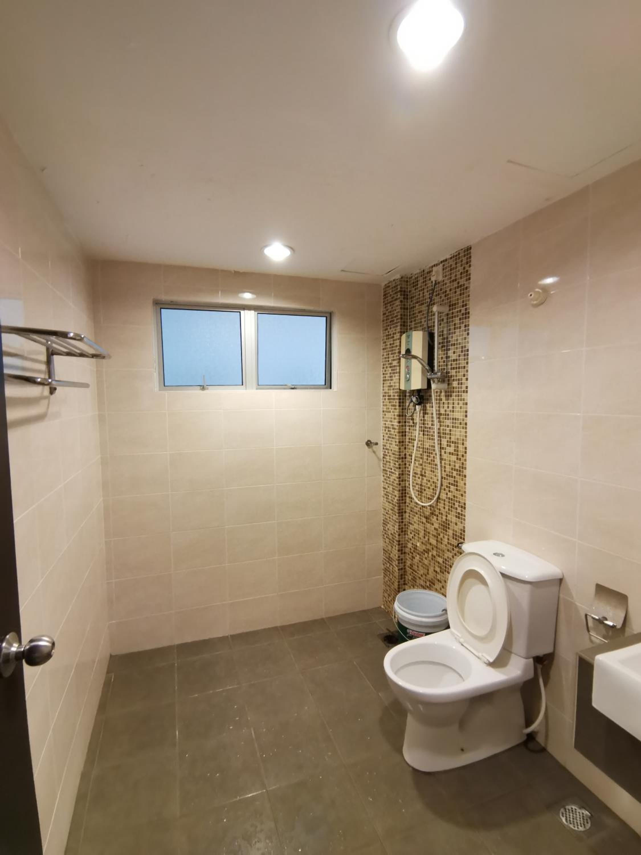 Two-Bedroom Apartment - Photo 12