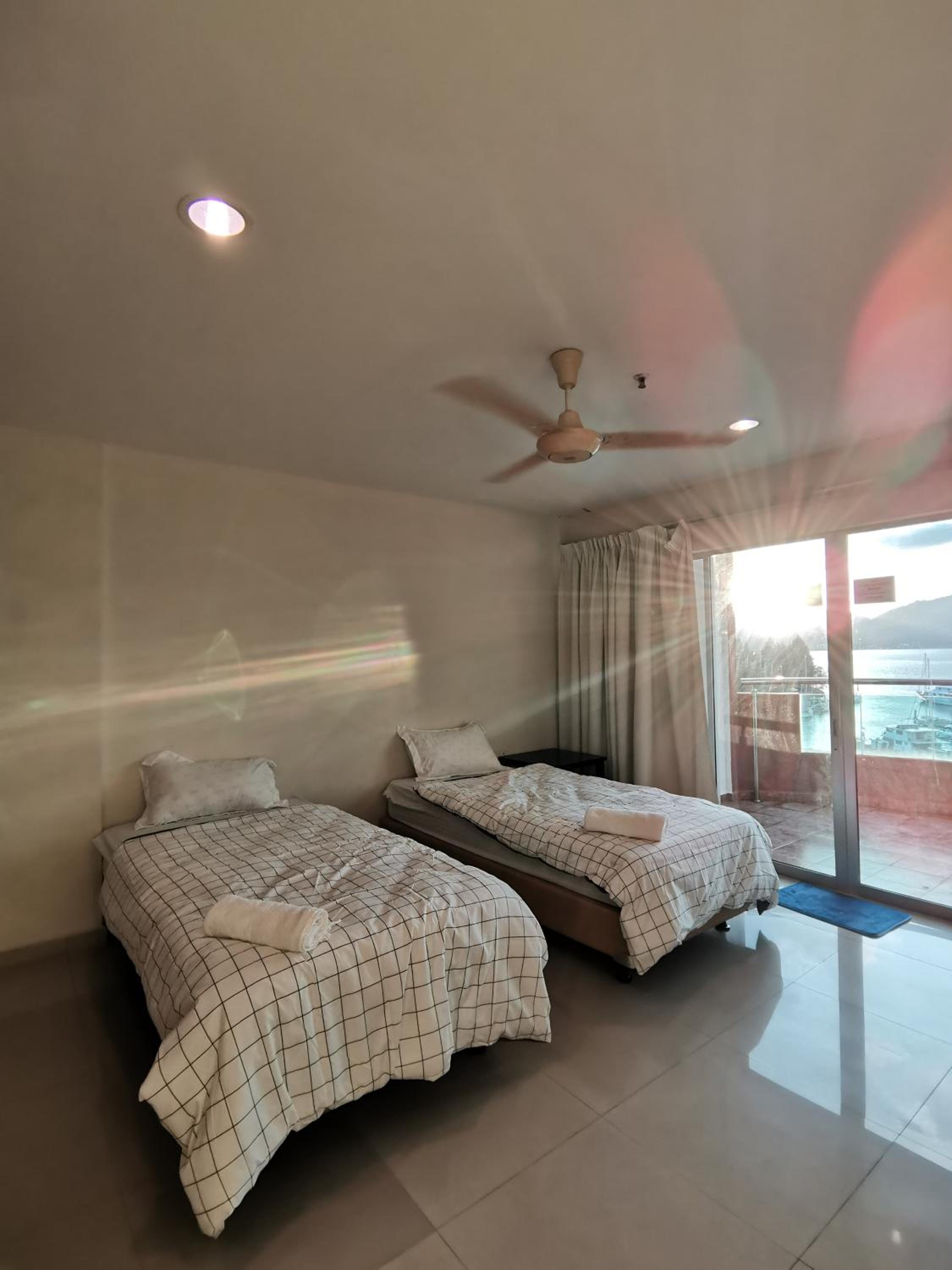 Two-Bedroom Apartment - Photo 7