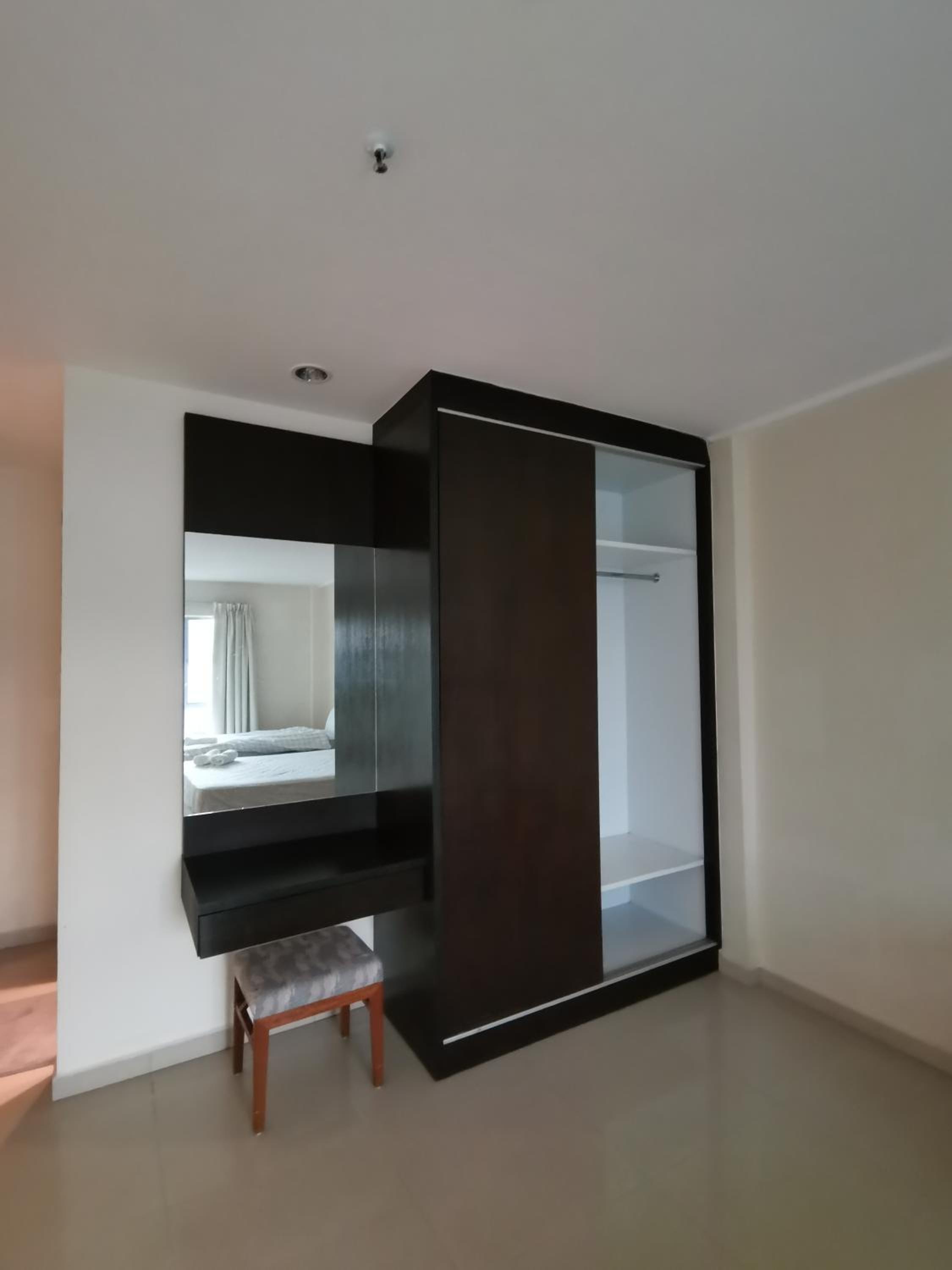 Two-Bedroom Apartment - Photo 43