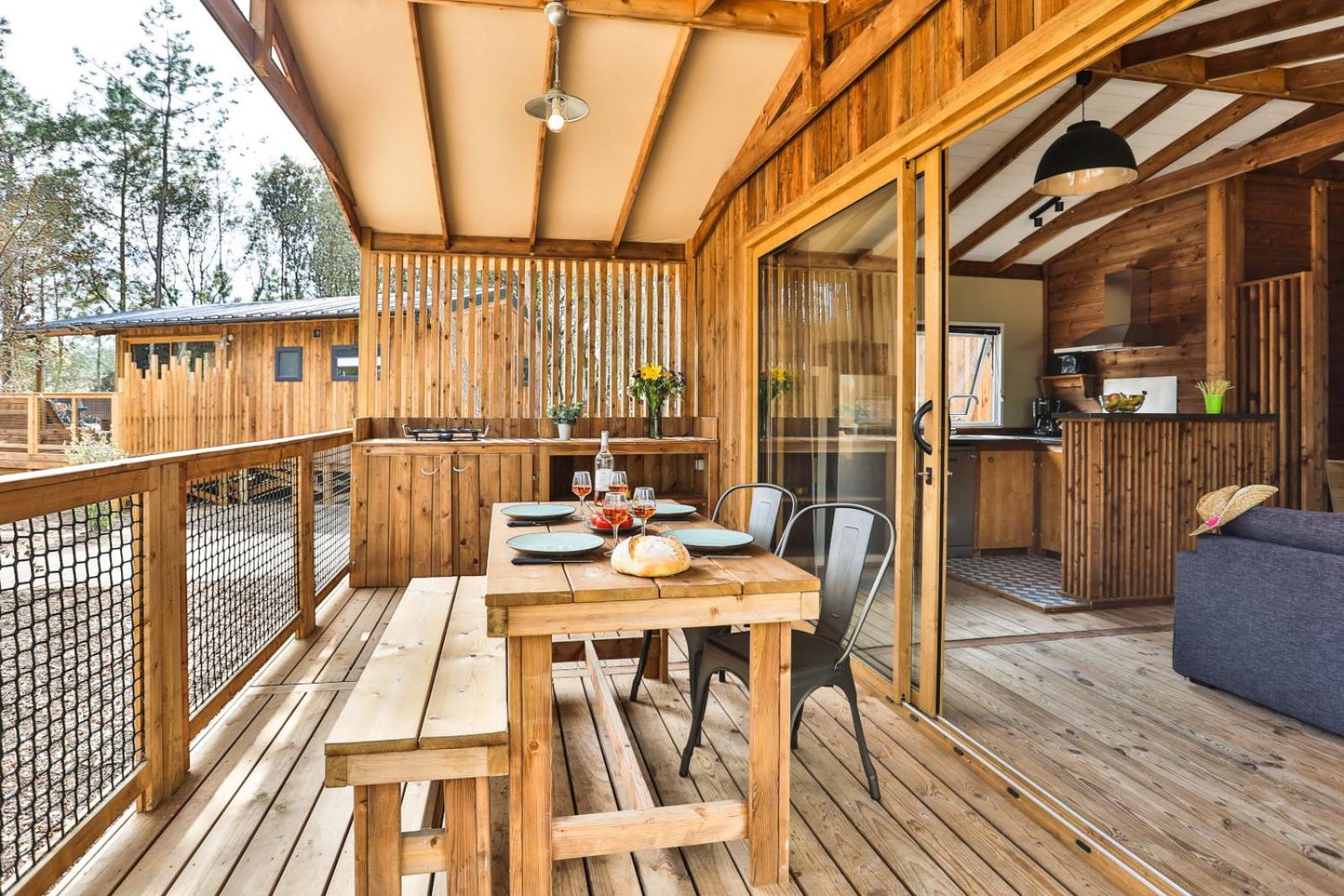 Cocoon Lodge 4 People photo 3