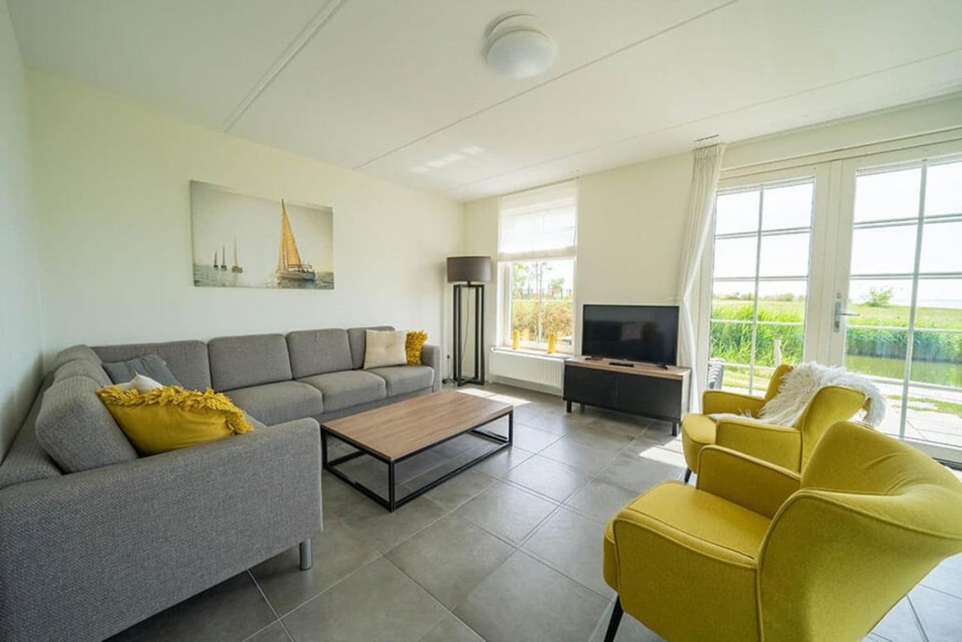Four Bedroom Bungalow - Gulden Daalder 8