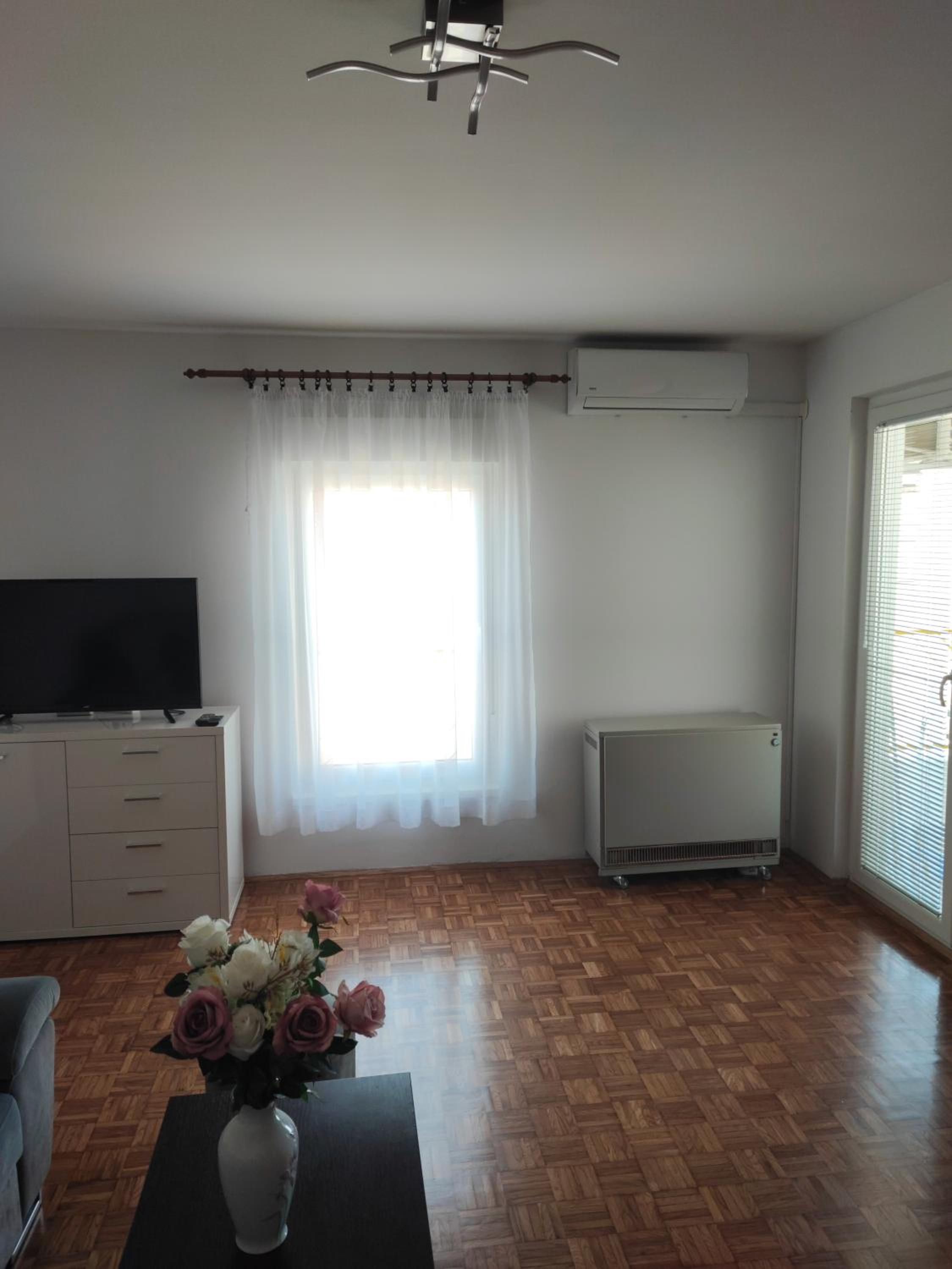 Apartment - Photo 14