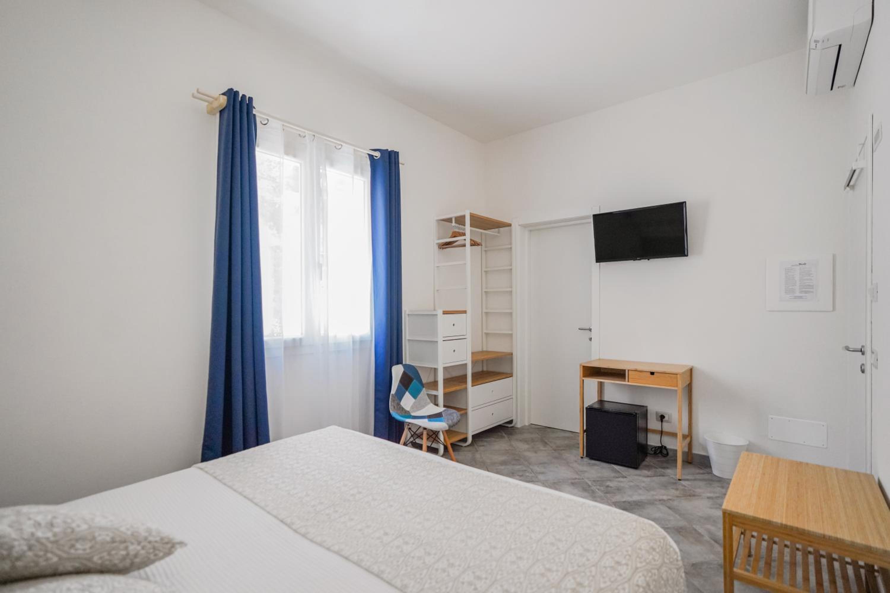 Double or Twin Room photo 2