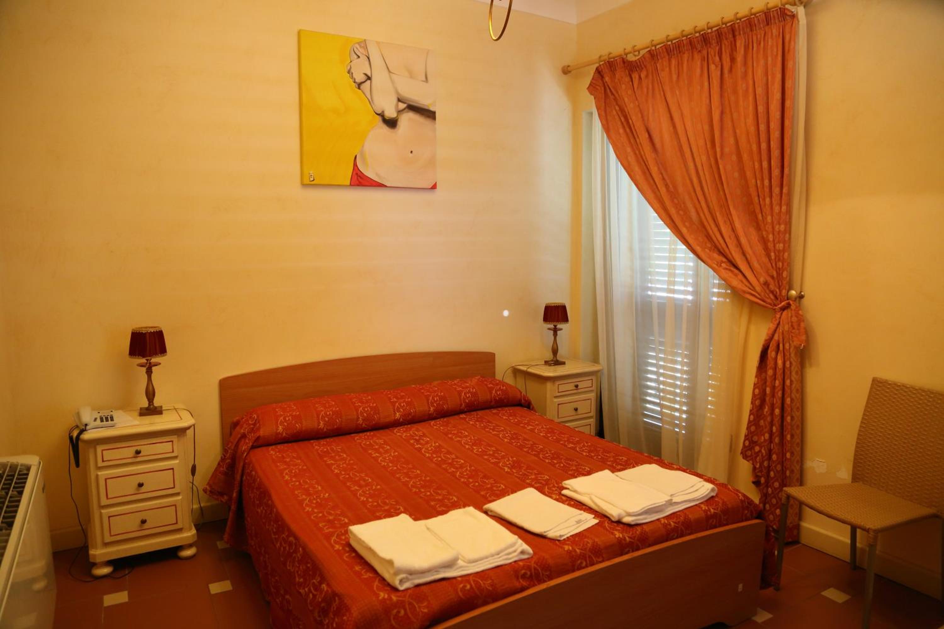 Double Room photo 3