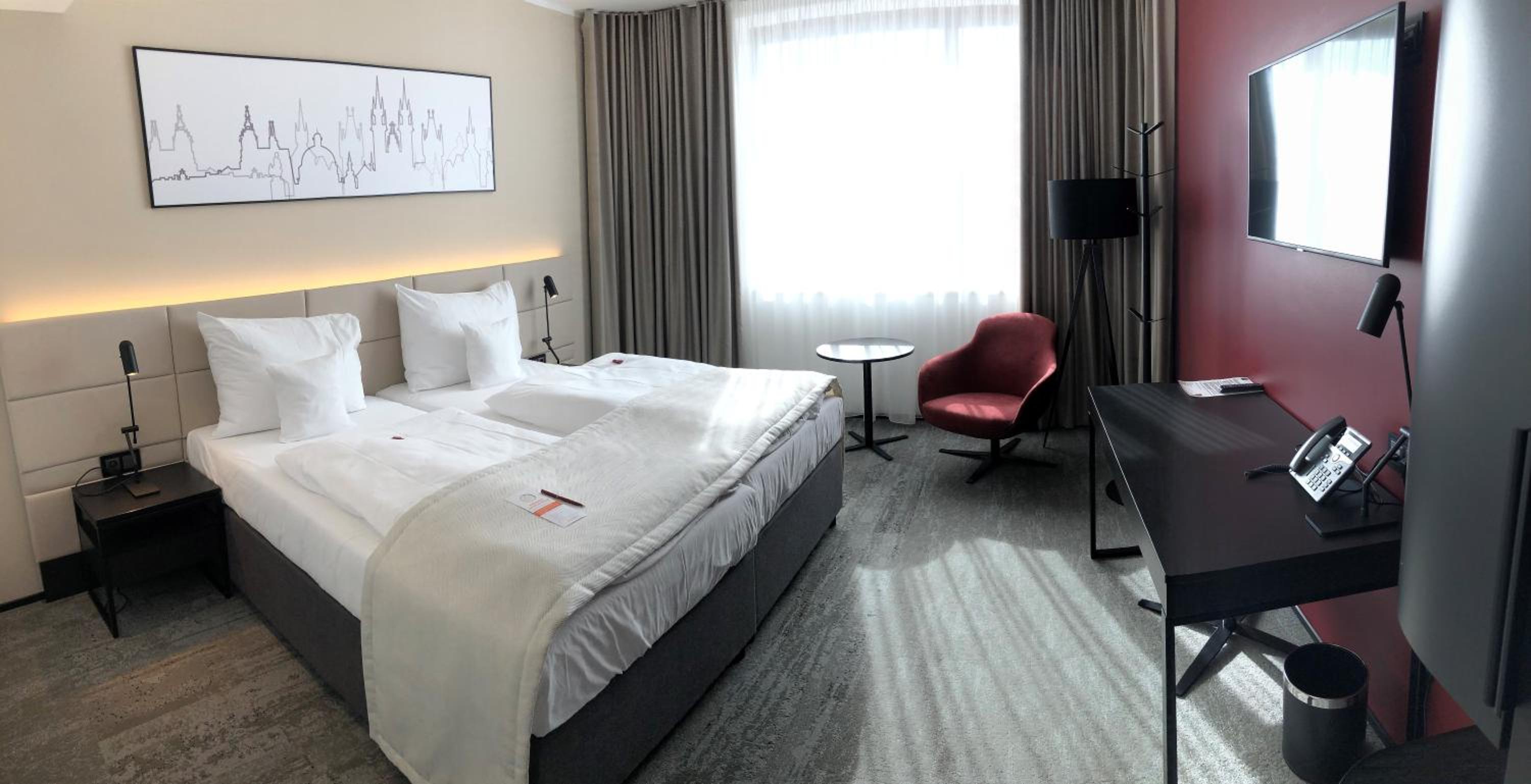 Standard Double or Twin Room - Photo 2