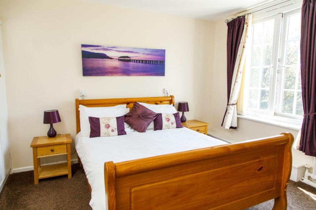 Standard King Room
