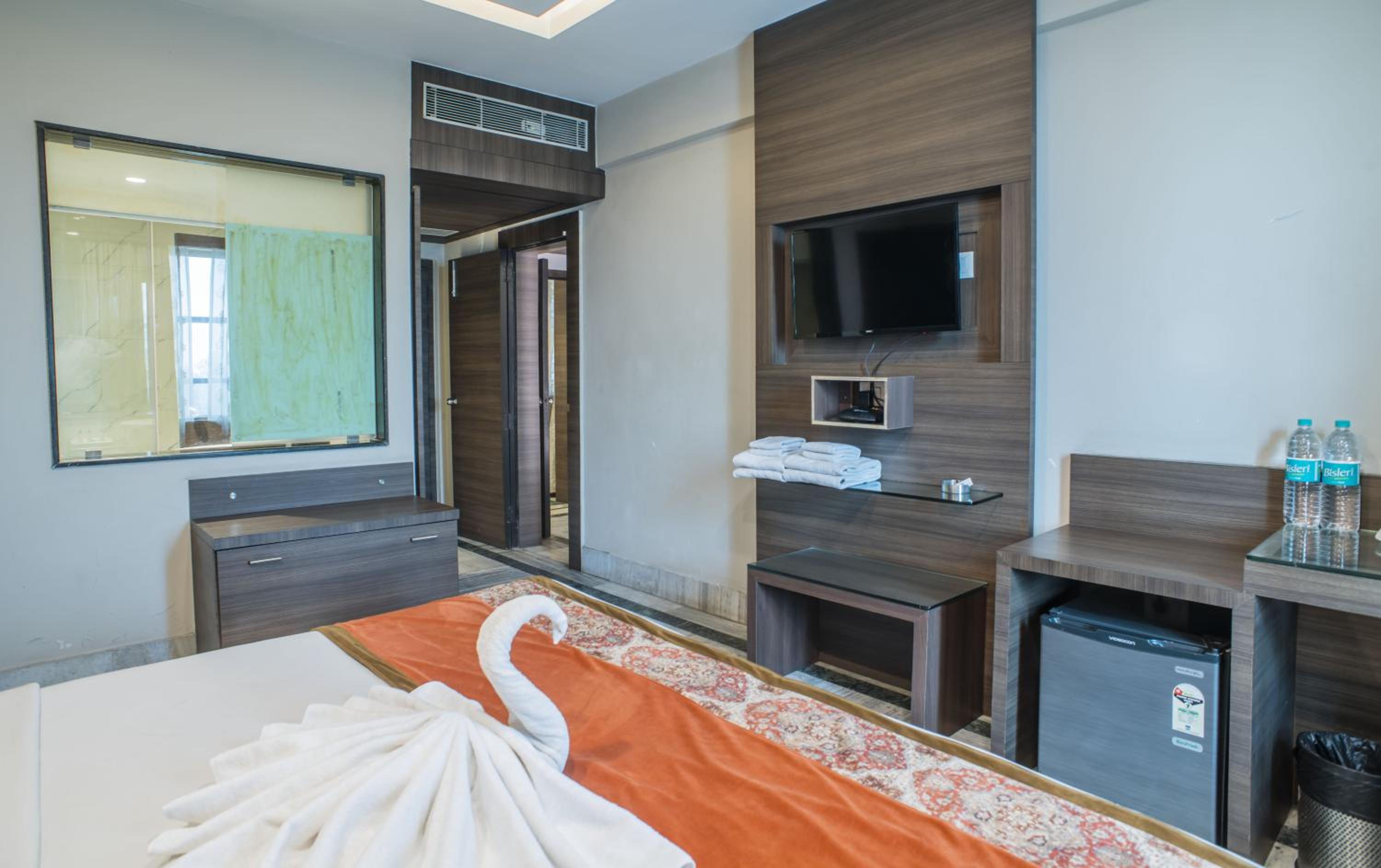 Superior King Room - Photo 4
