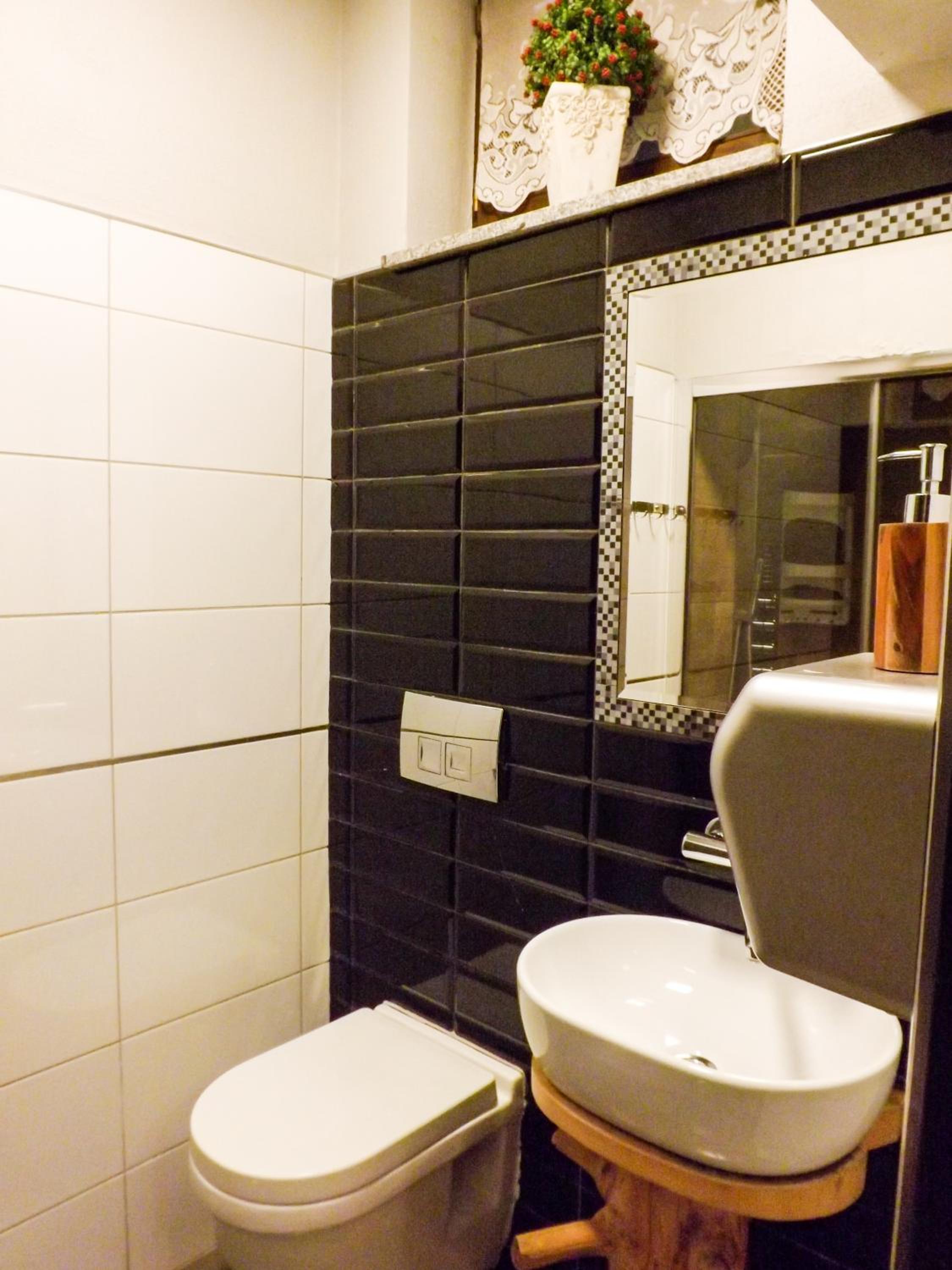 Twin Room with Bathroom - Photo 5