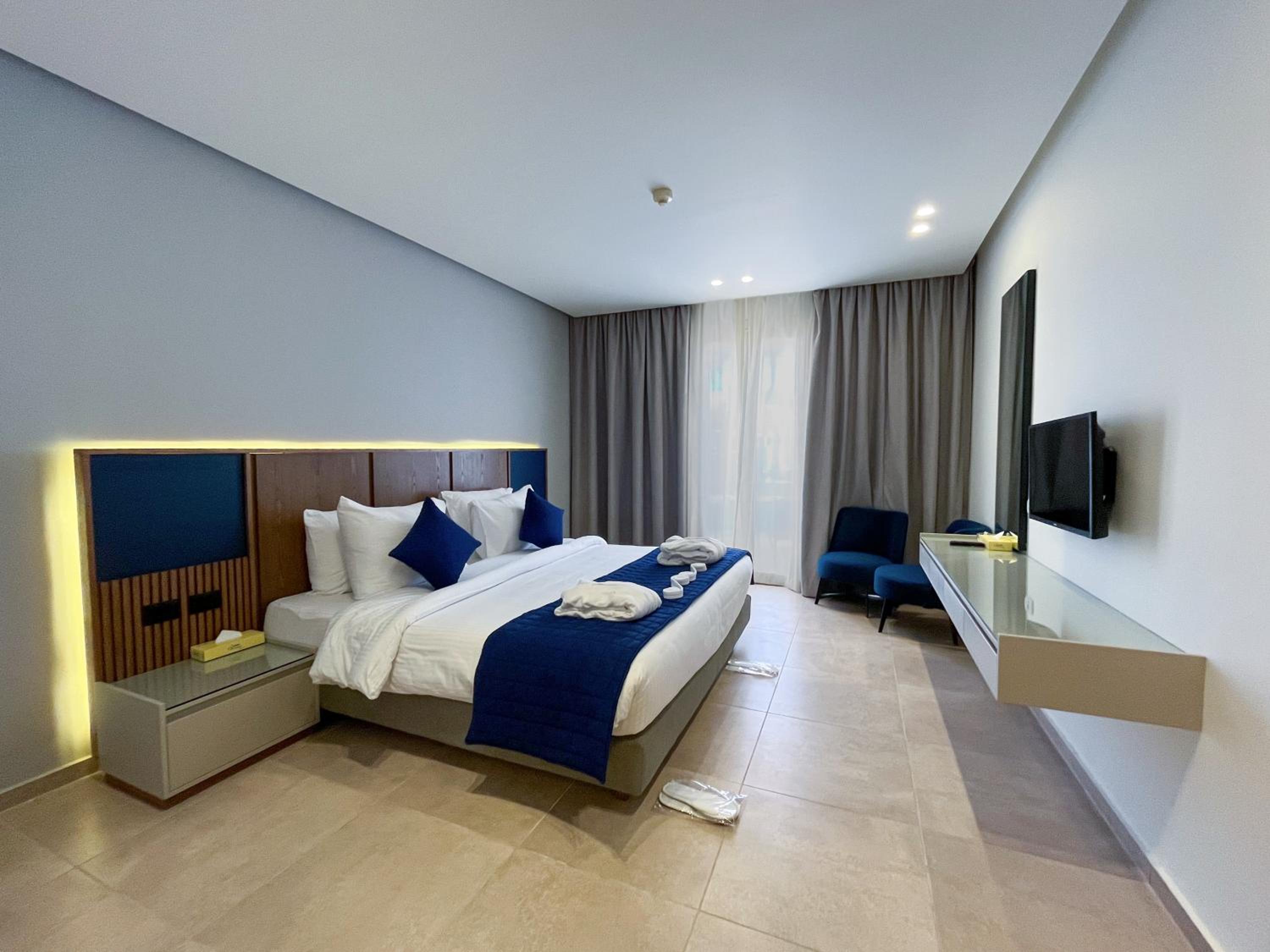 Superior Double or Twin Room - Photo 1