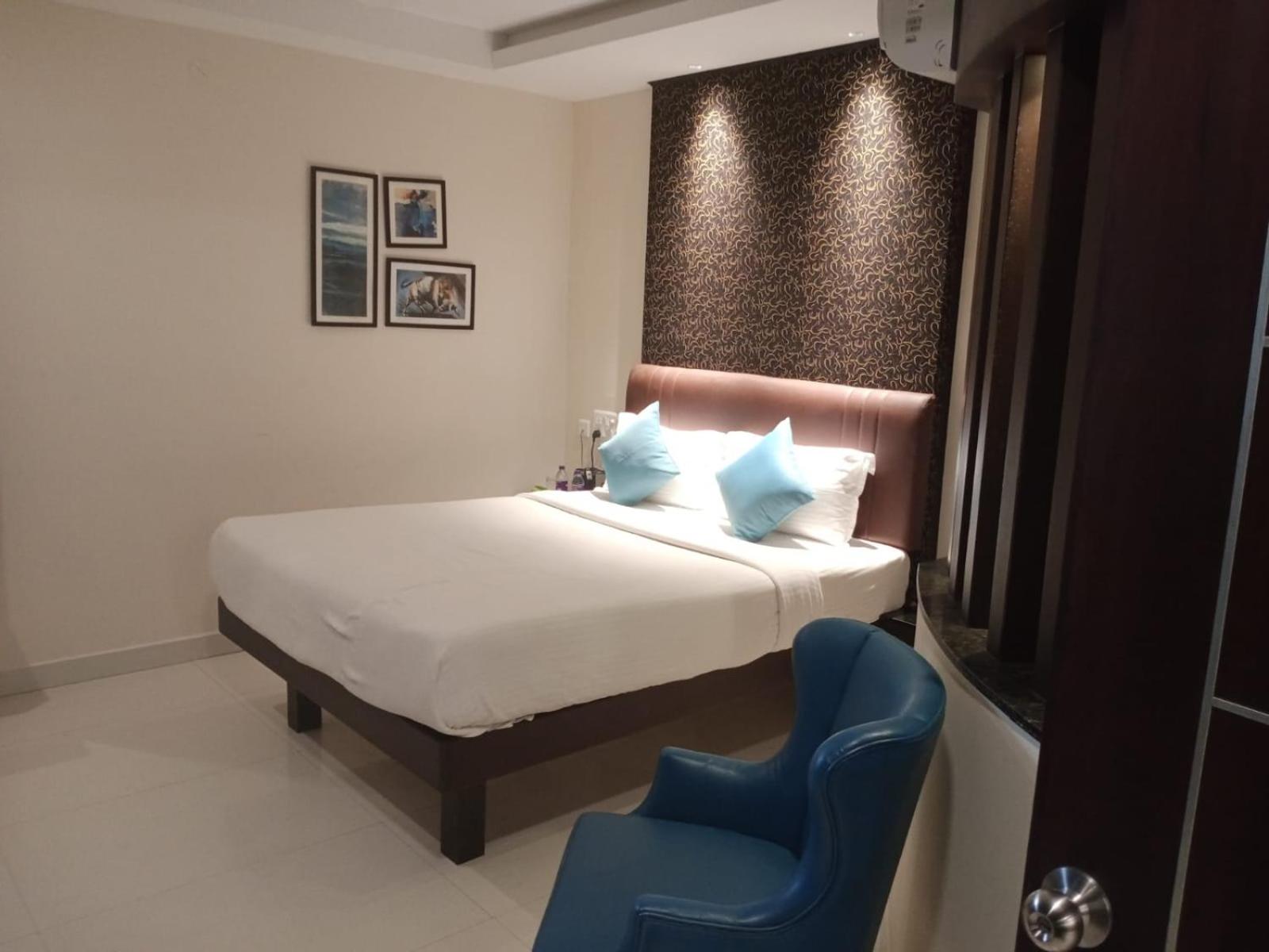 Comfort Quadruple Room - Photo 13