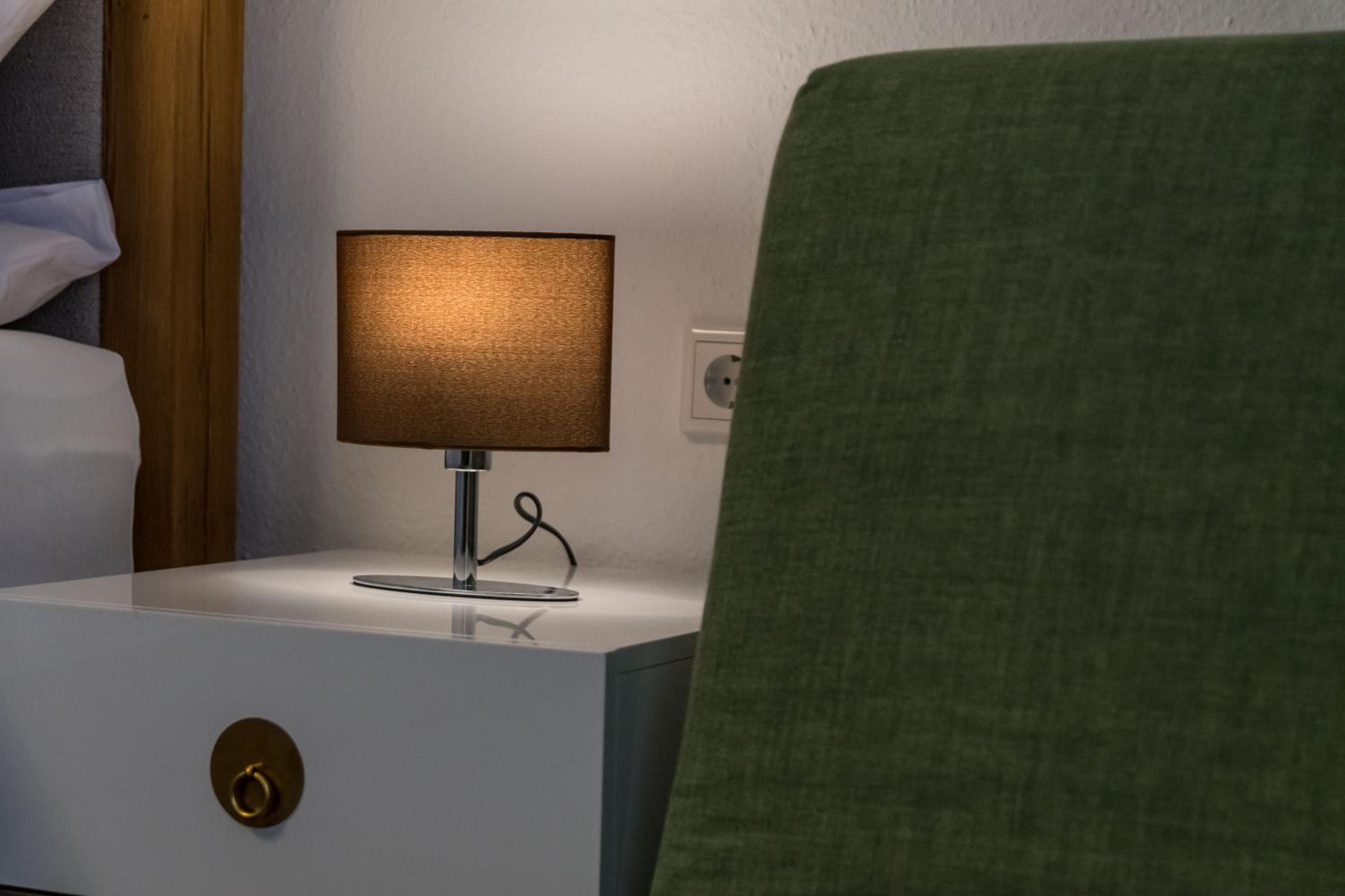 Double Room - Photo 8