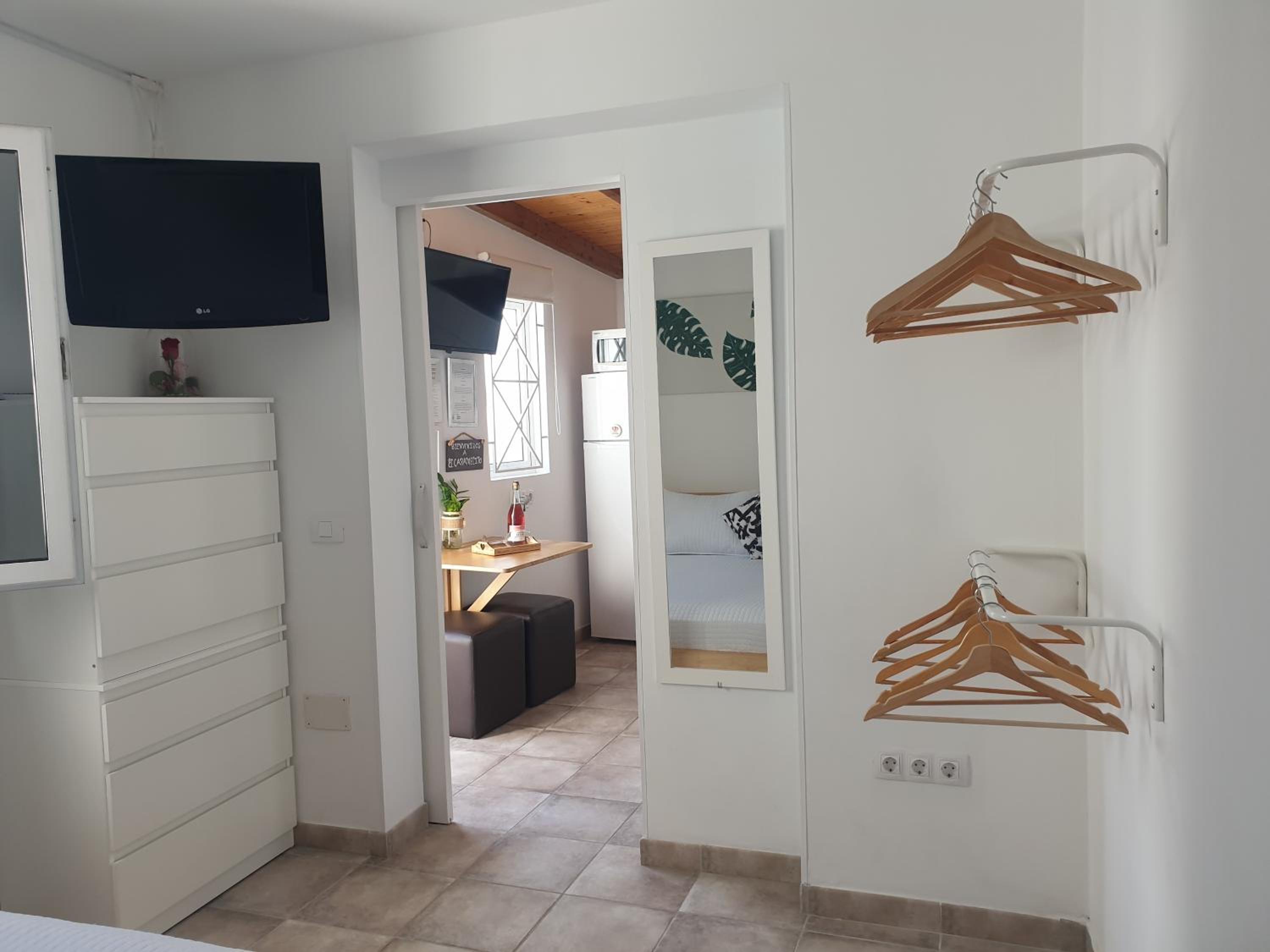 One-Bedroom House photo 2