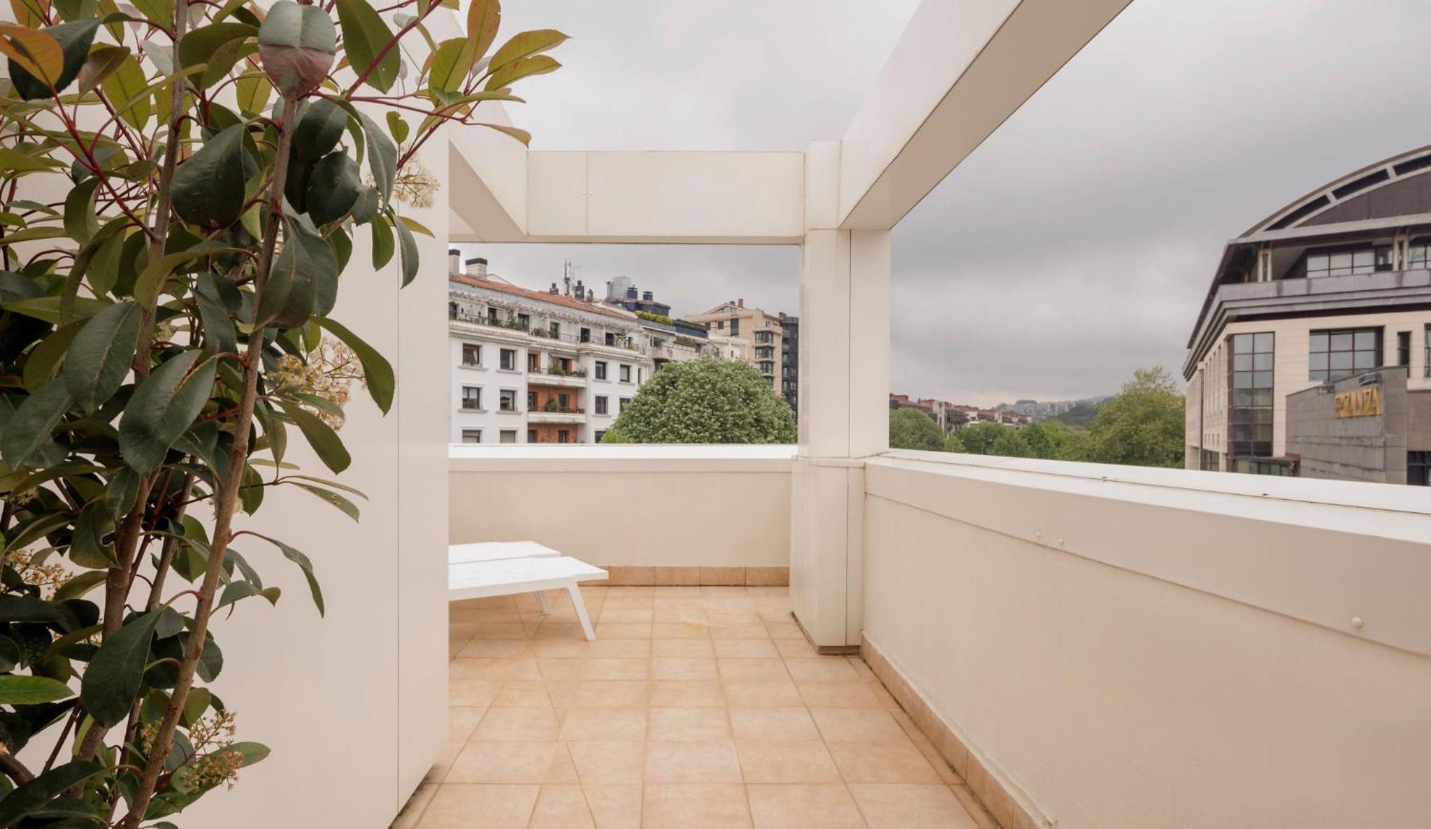Junior Suite with Terrace - Photo 3