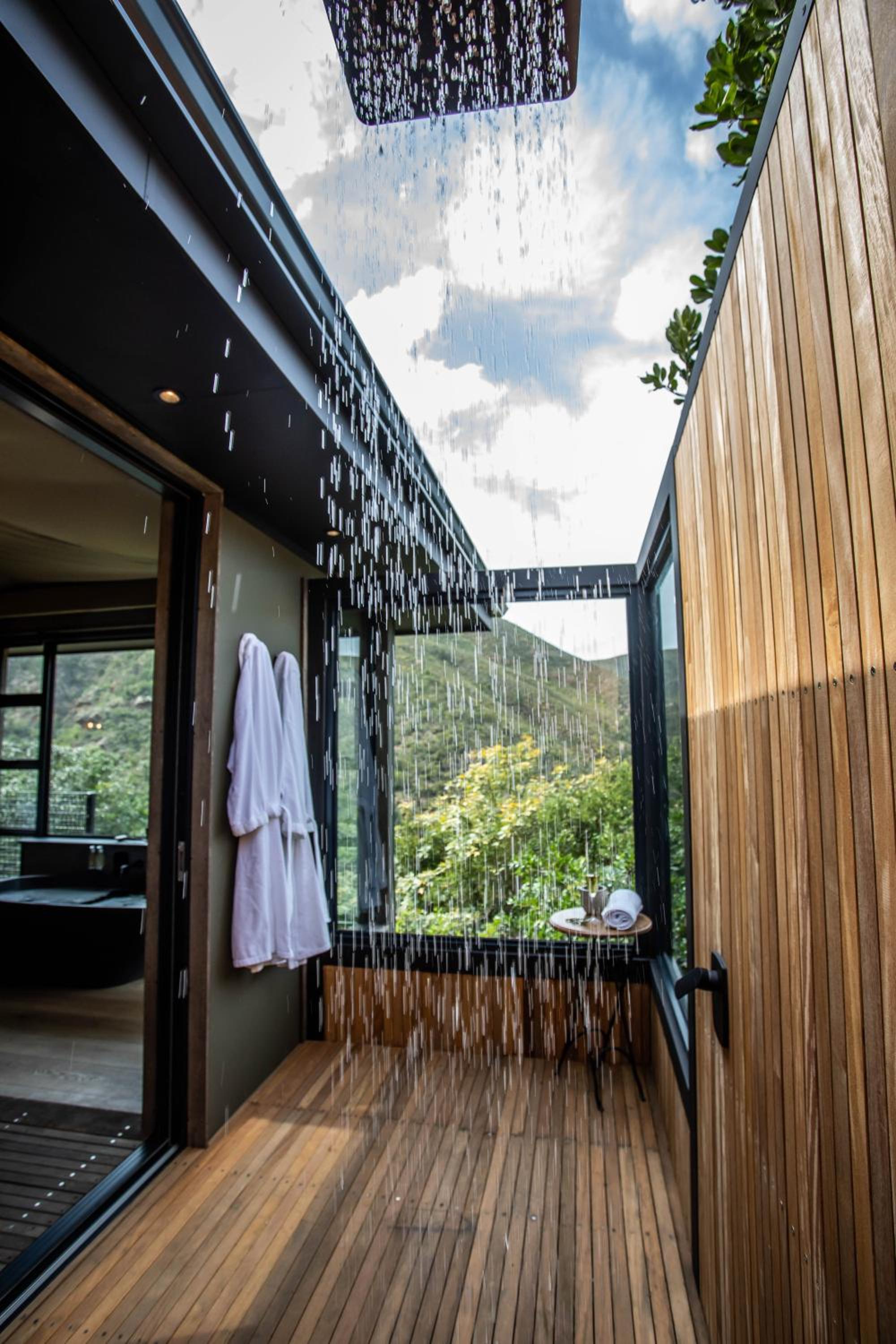 Superior Tented Suite Includes 2 Game Drives - Photo 4