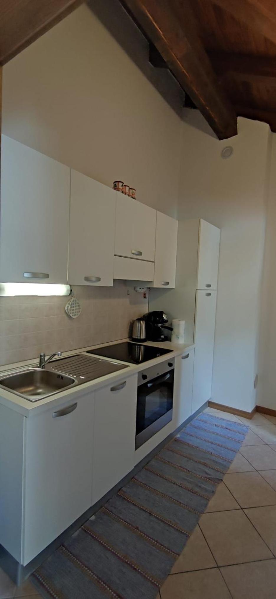 One-Bedroom Apartment - Photo 5