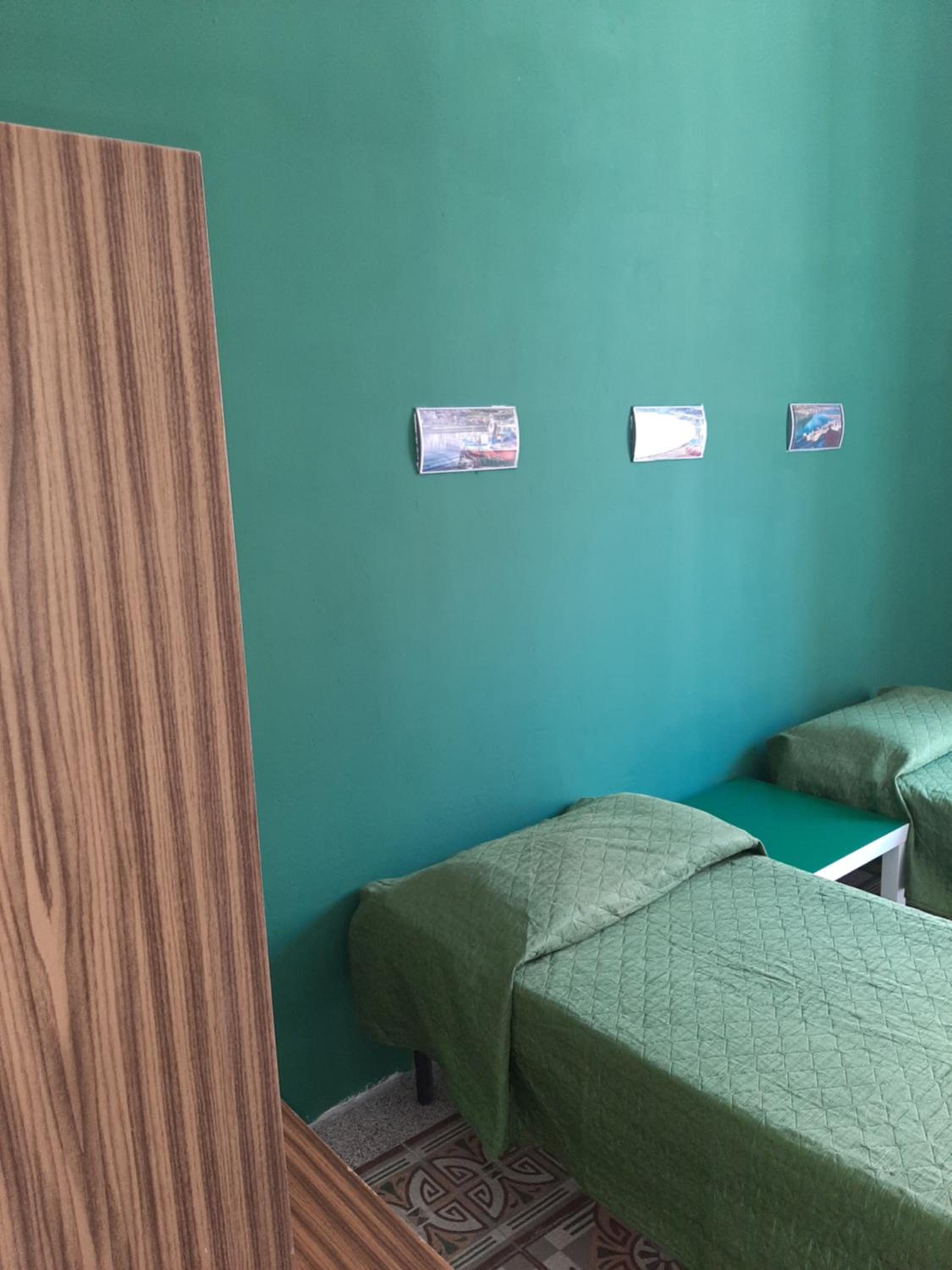 Two-Bedroom House - Photo 19