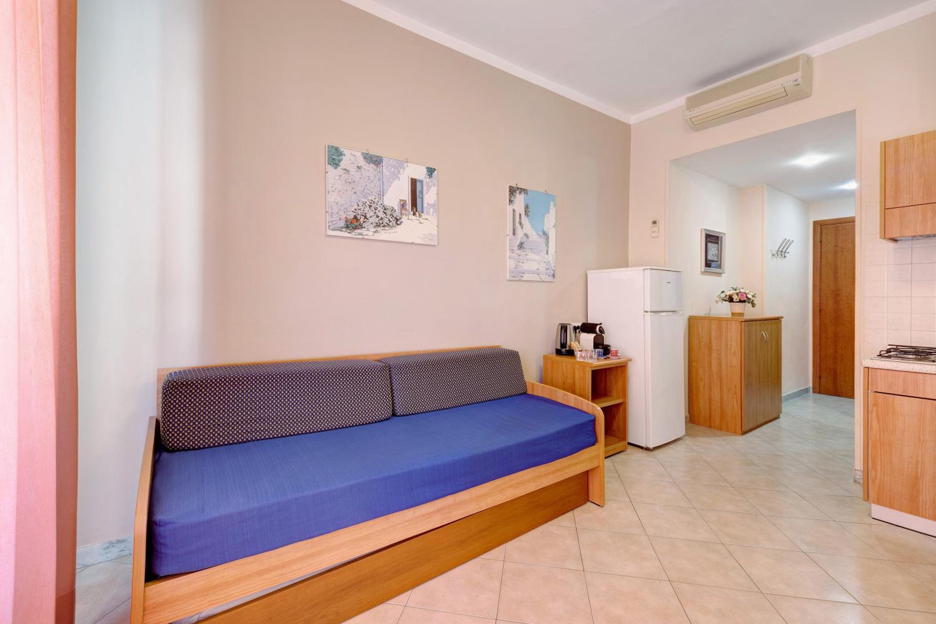 Superior One-Bedroom Apartment with Balcony