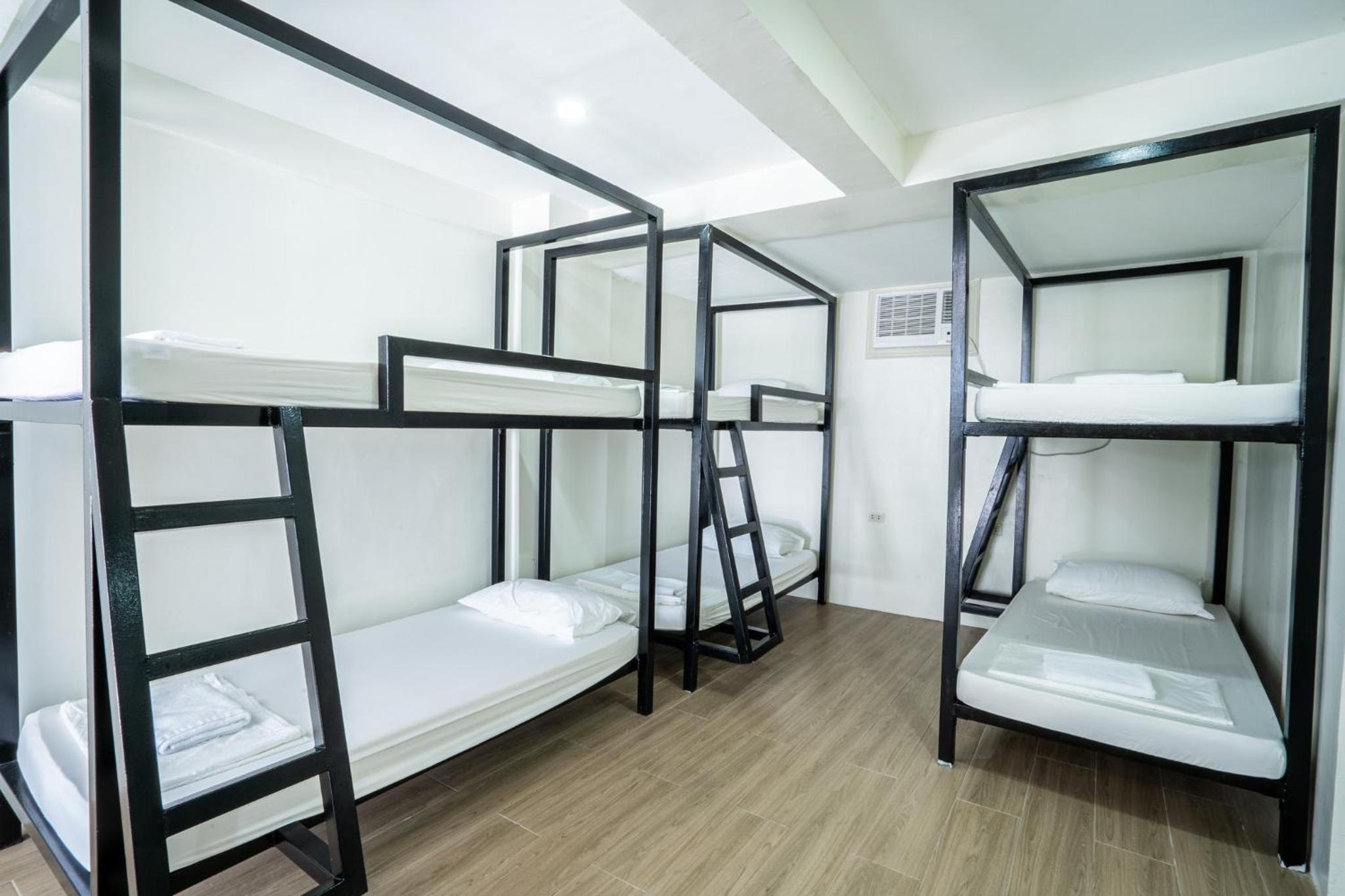 Standard Twin Room - Photo 18