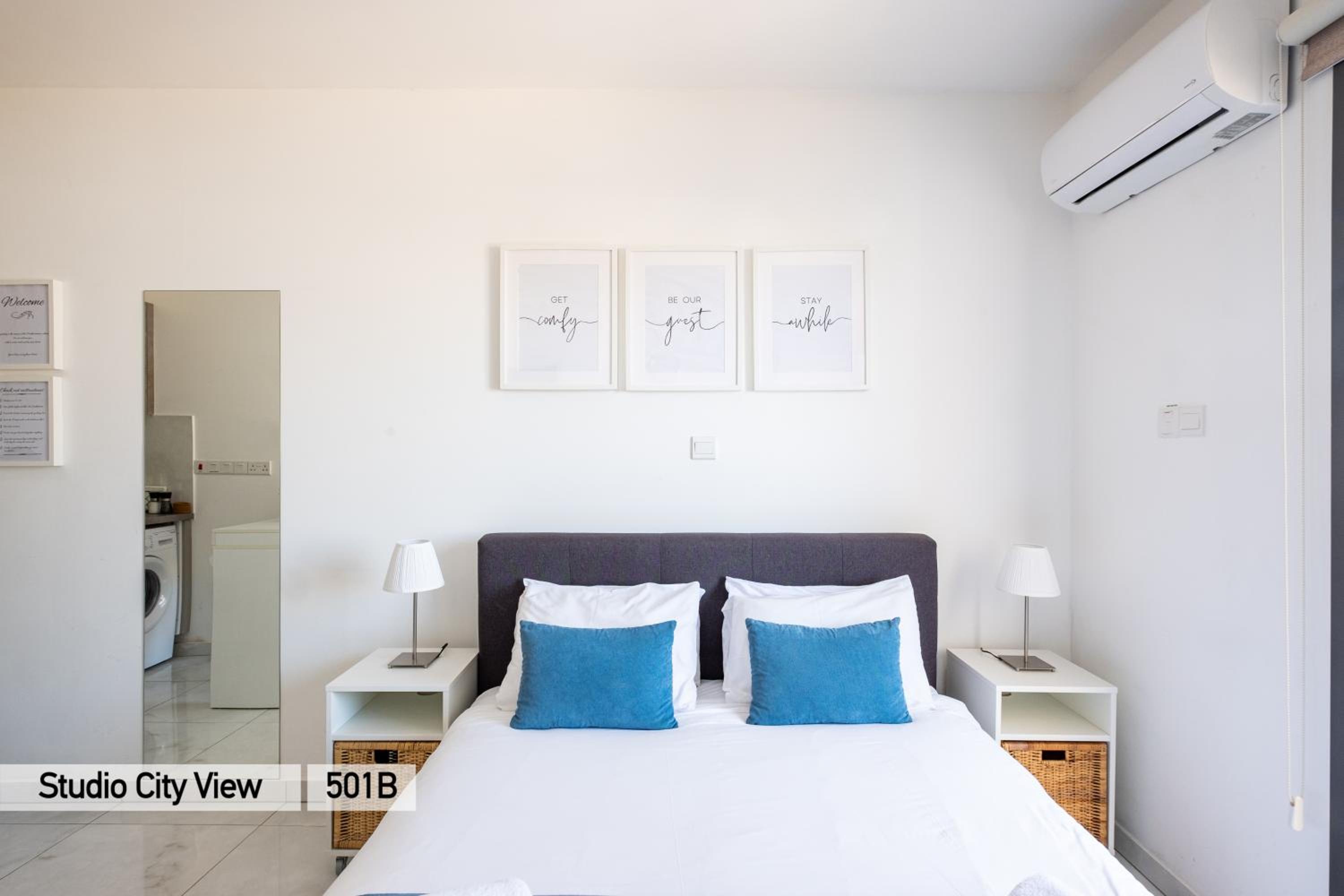Studio Apartment with City View - Photo 6