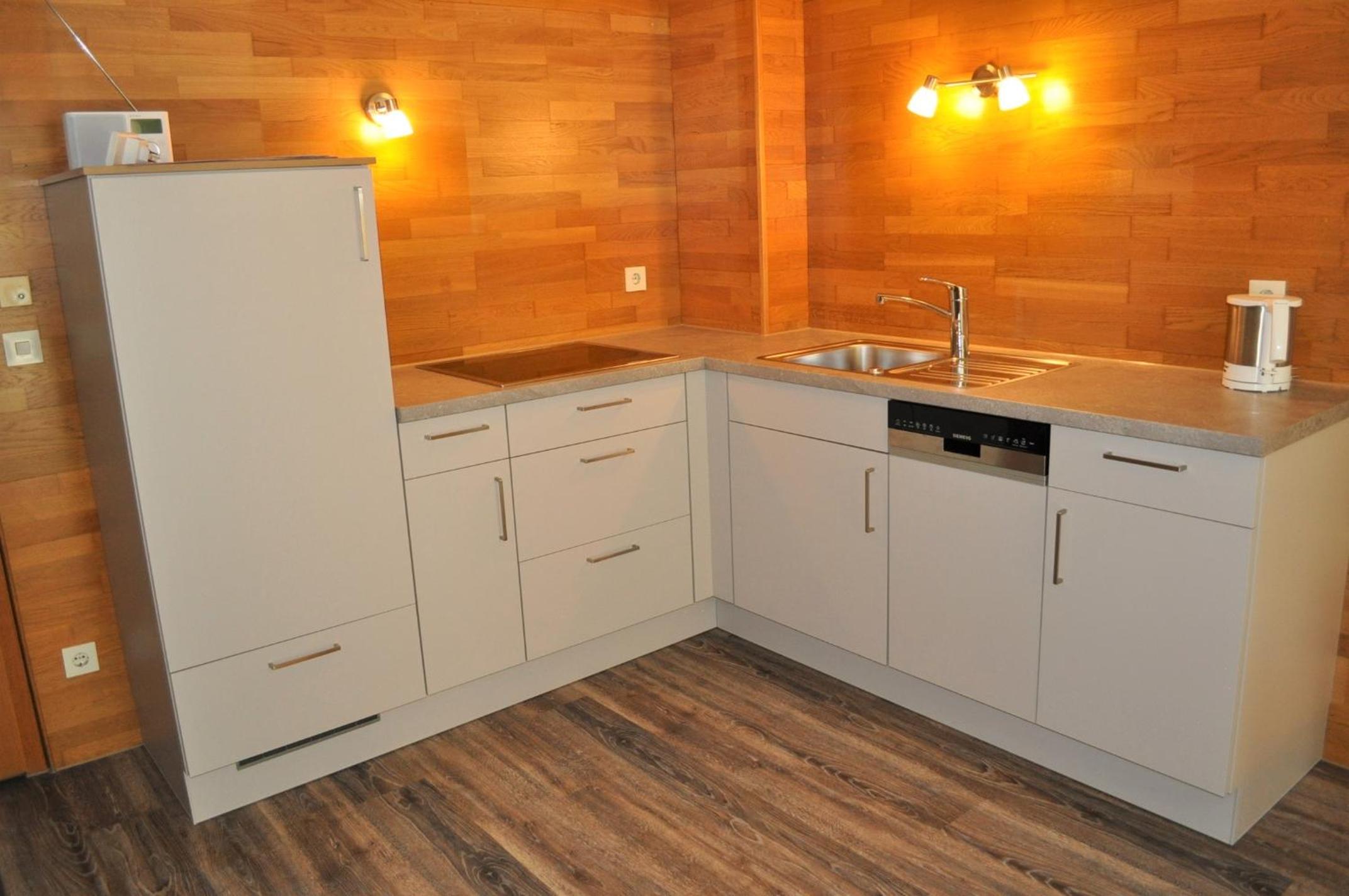 One-Bedroom Apartment with Terrace photo 2