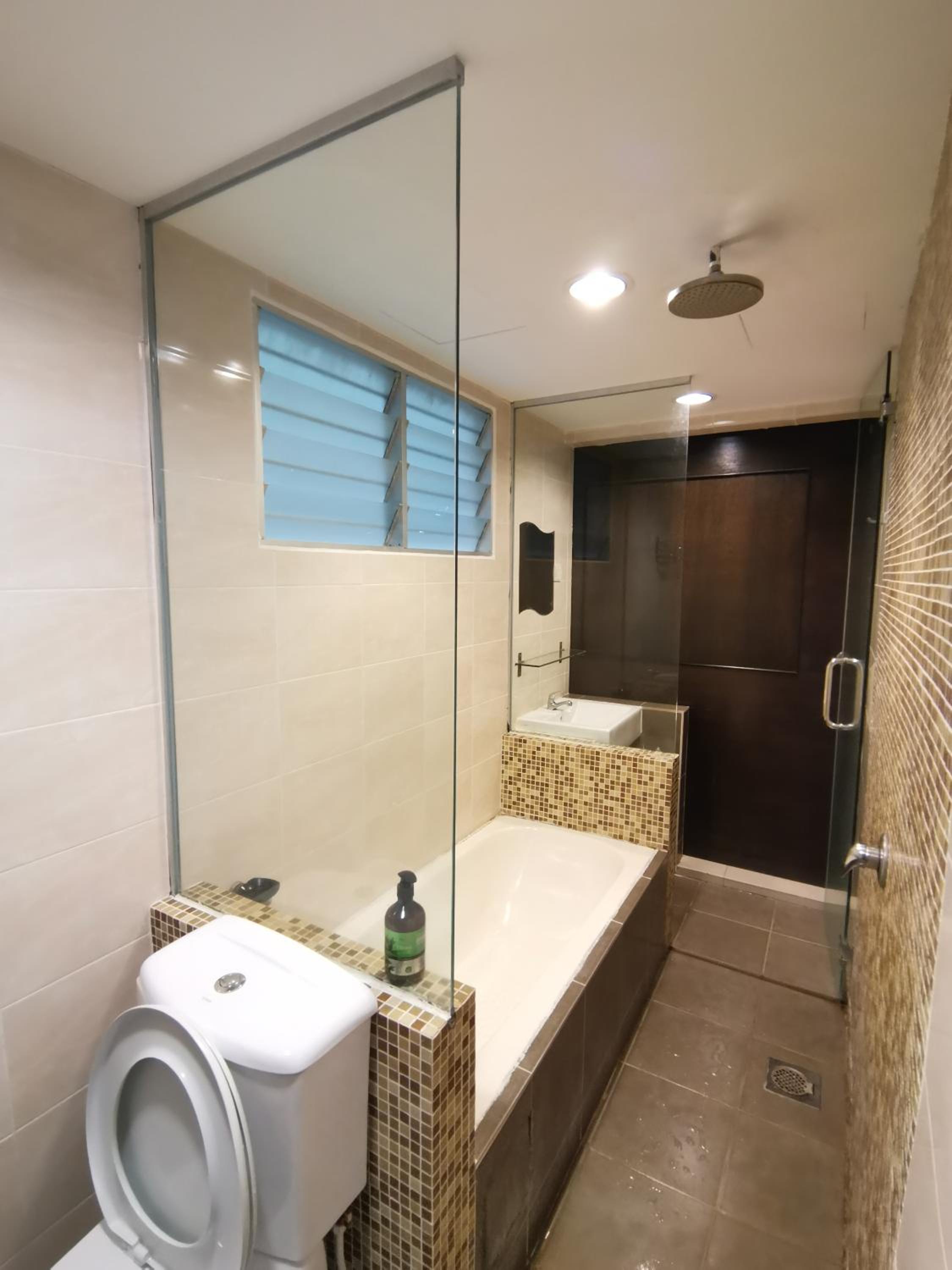 Apartment with Sea View - Photo 11