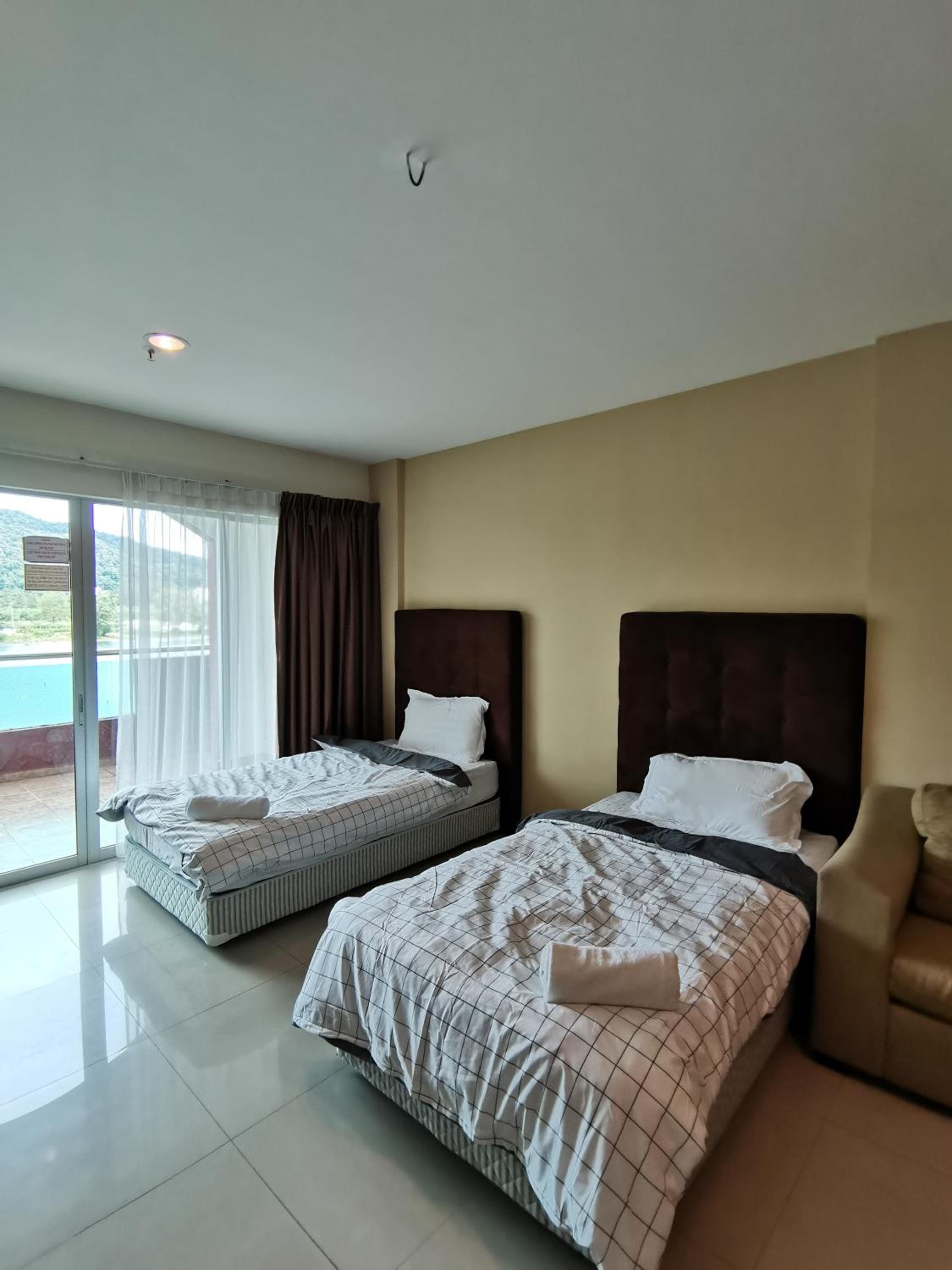 Apartment with Sea View - Photo 2