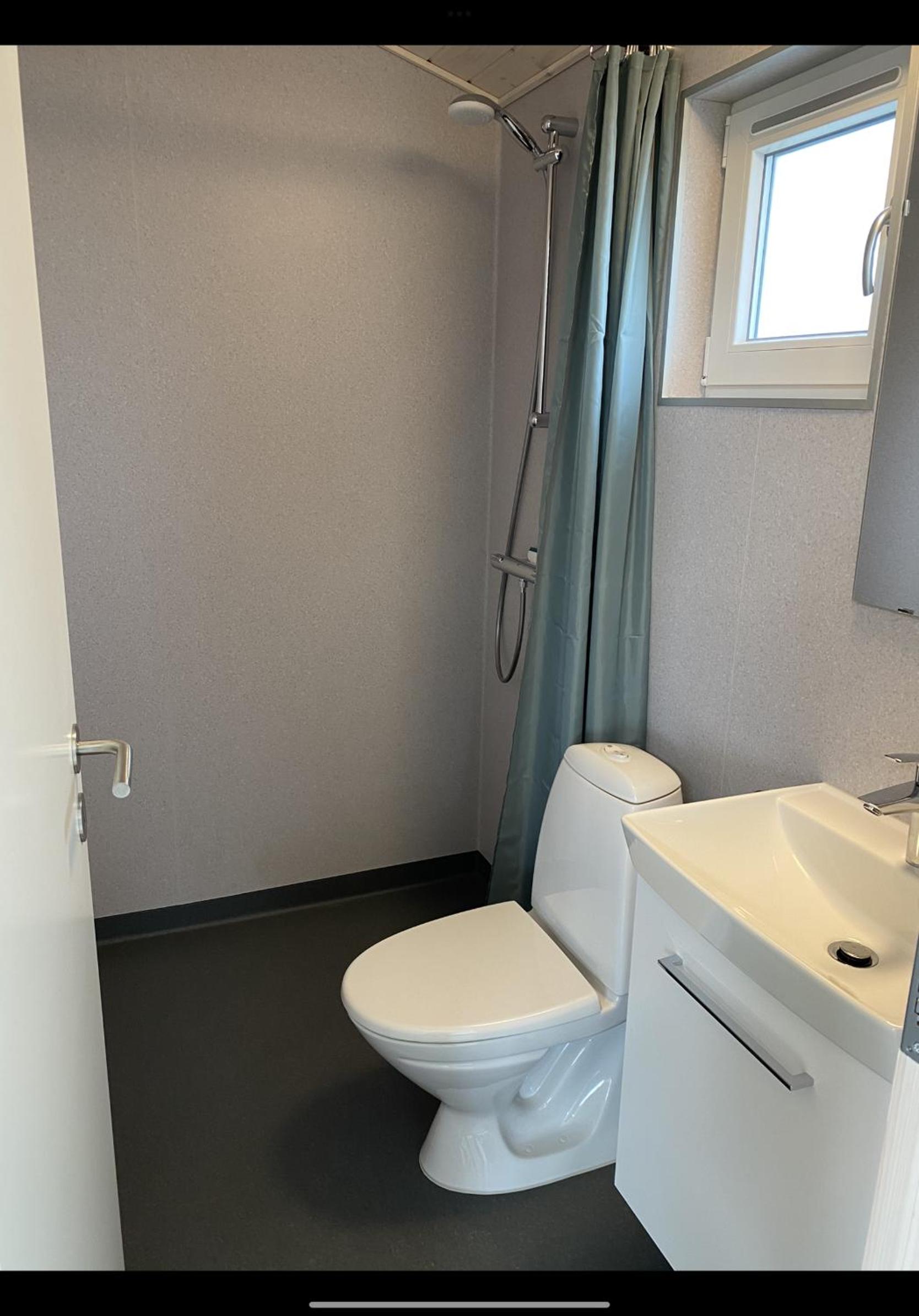 Cottage with Two Bedrooms and a Loft - Sea View - Photo 11