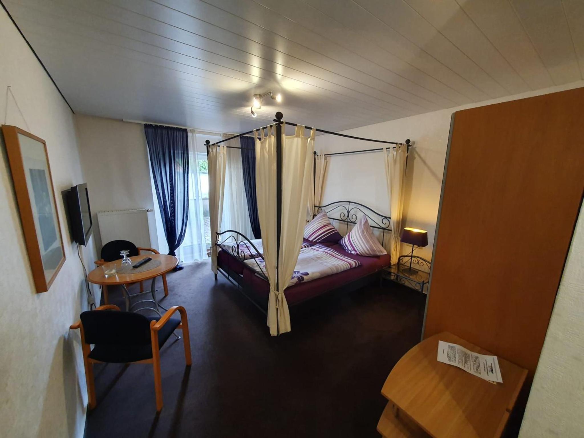 Deluxe Double Room With Shower photo 1