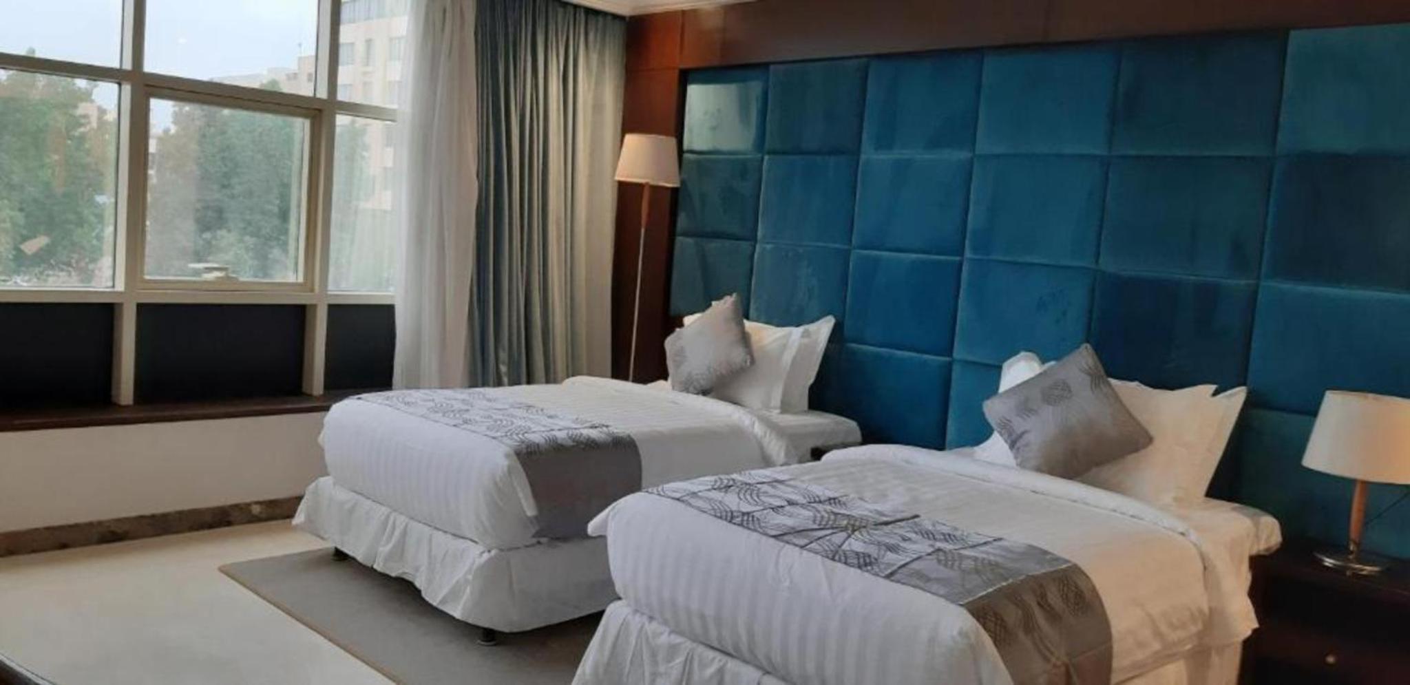 Budget Twin Room - Photo 3