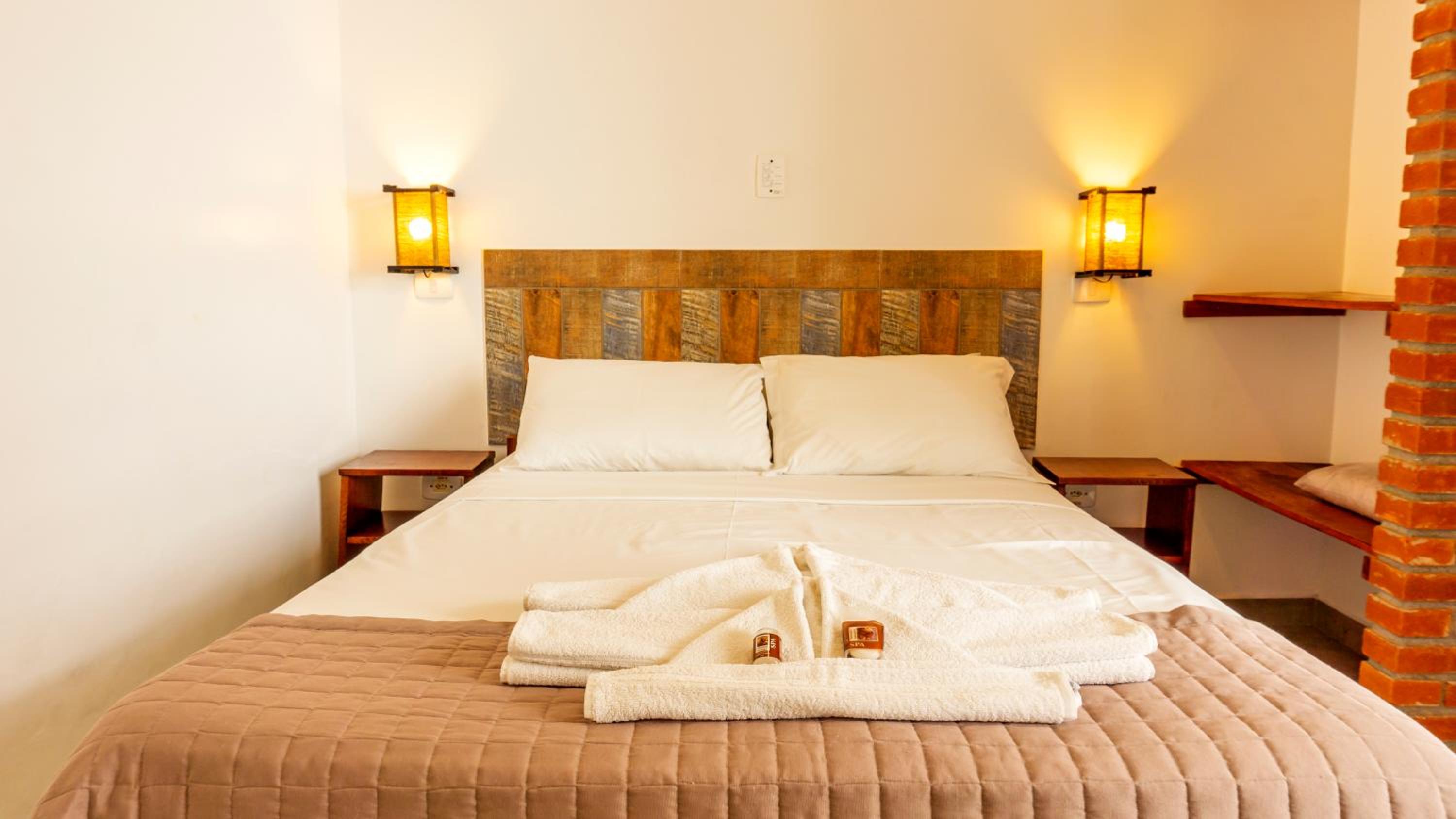 Standard  Room - Photo 8