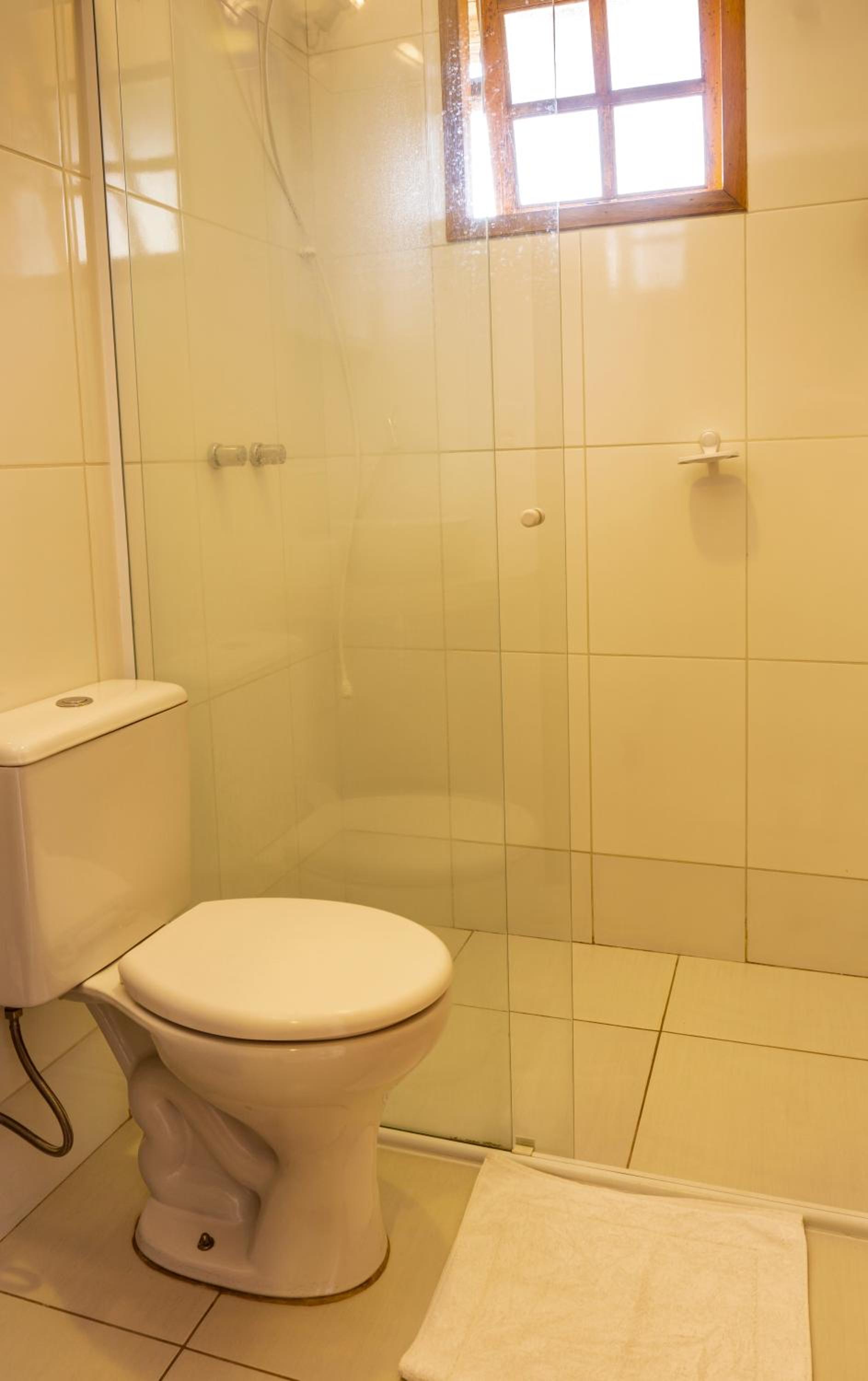 Standard Double Room - Photo 3
