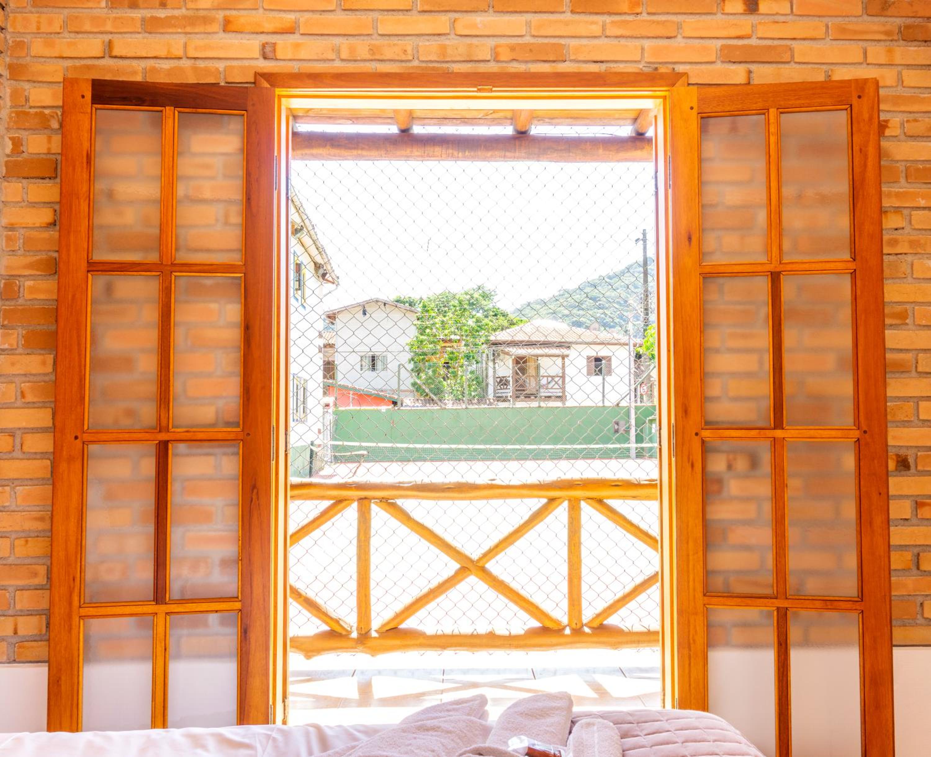 Standard Double Room - Photo 7