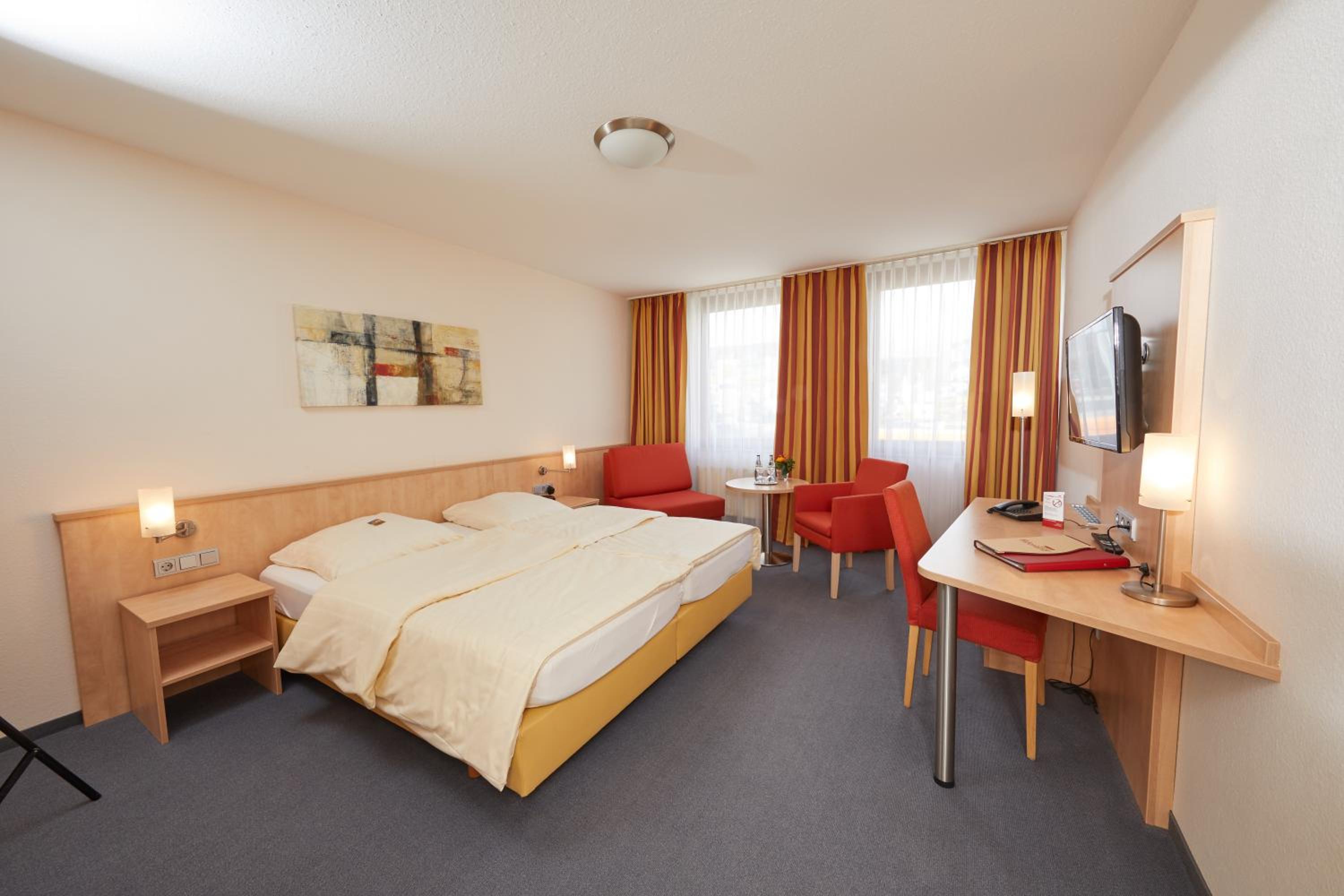 Economy Double Room - Photo 5