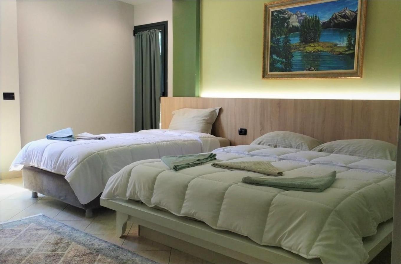 Triple Room with Balcony