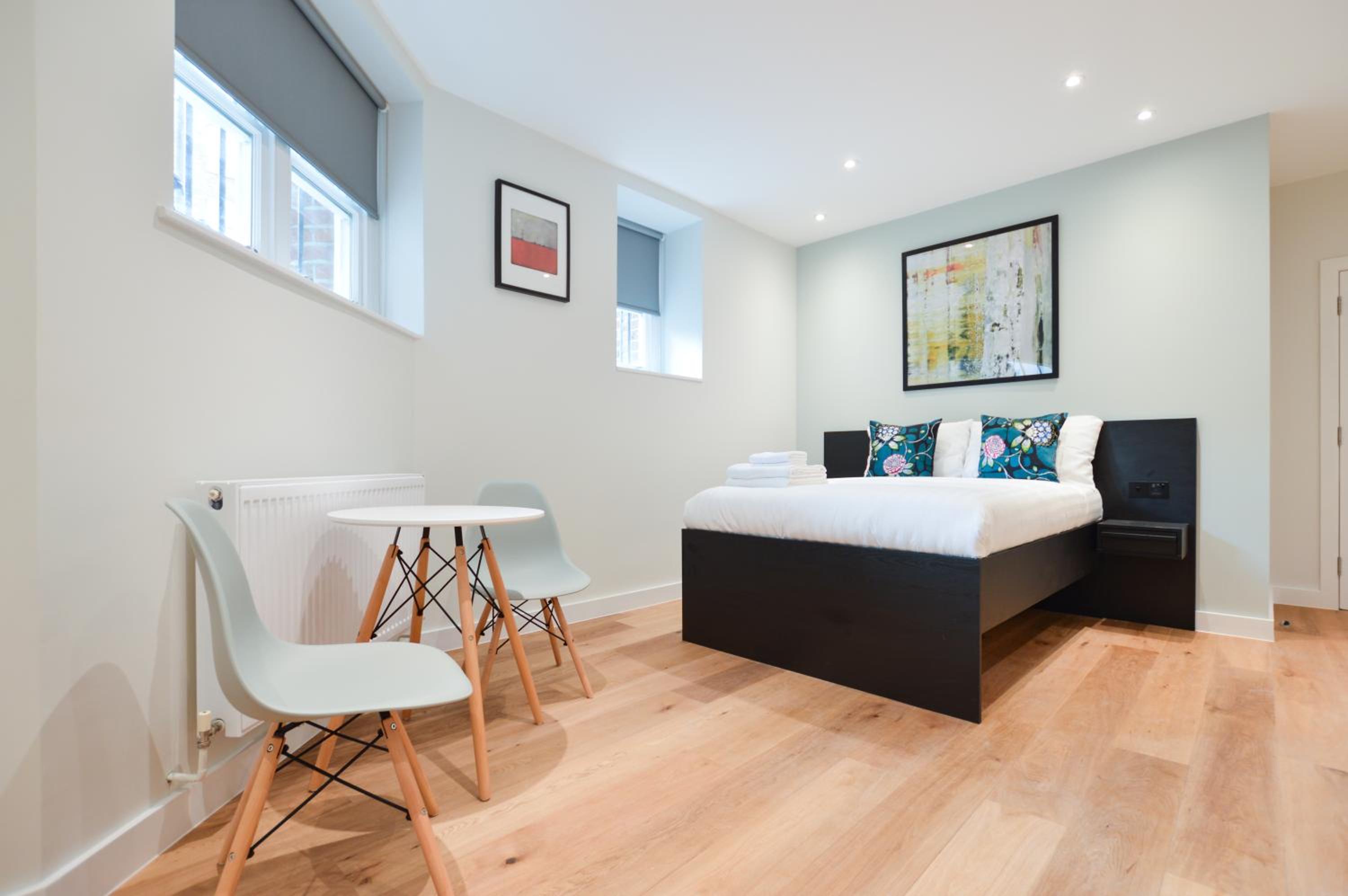 Lower Ground Floor Deluxe Studio photo 1