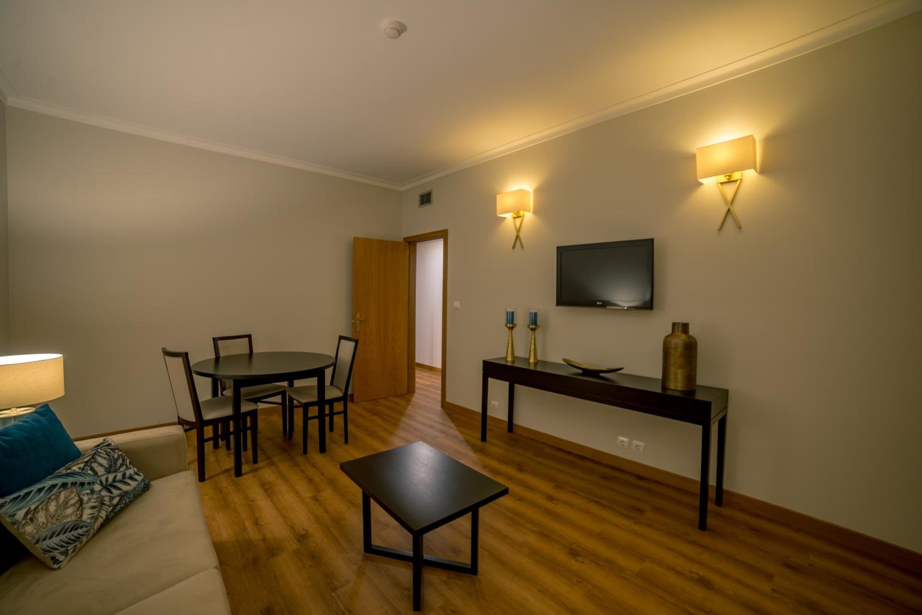 Master Suite - Photo 1