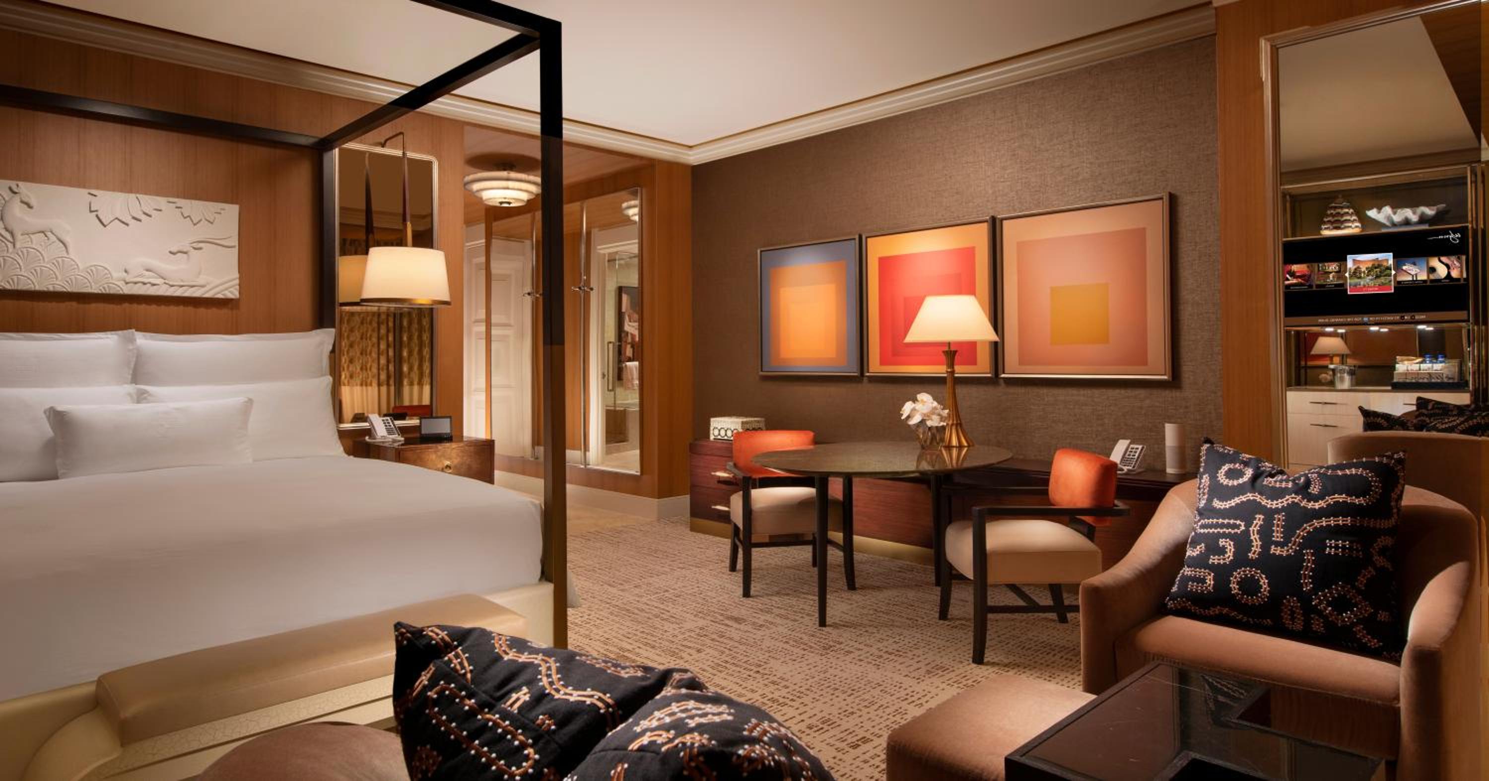 Wynn Tower Suite King - Photo 3