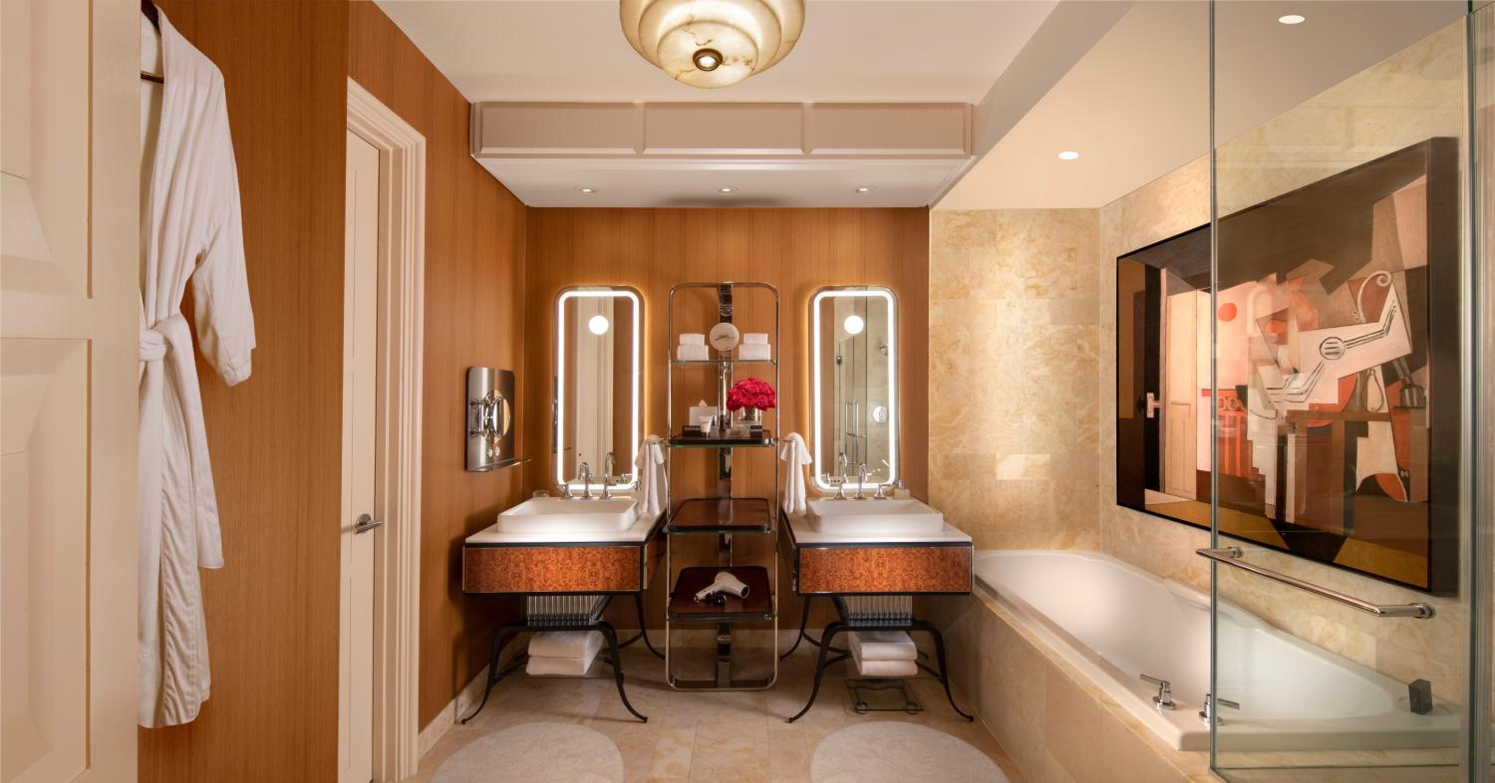 Wynn Tower Suite King - Photo 4