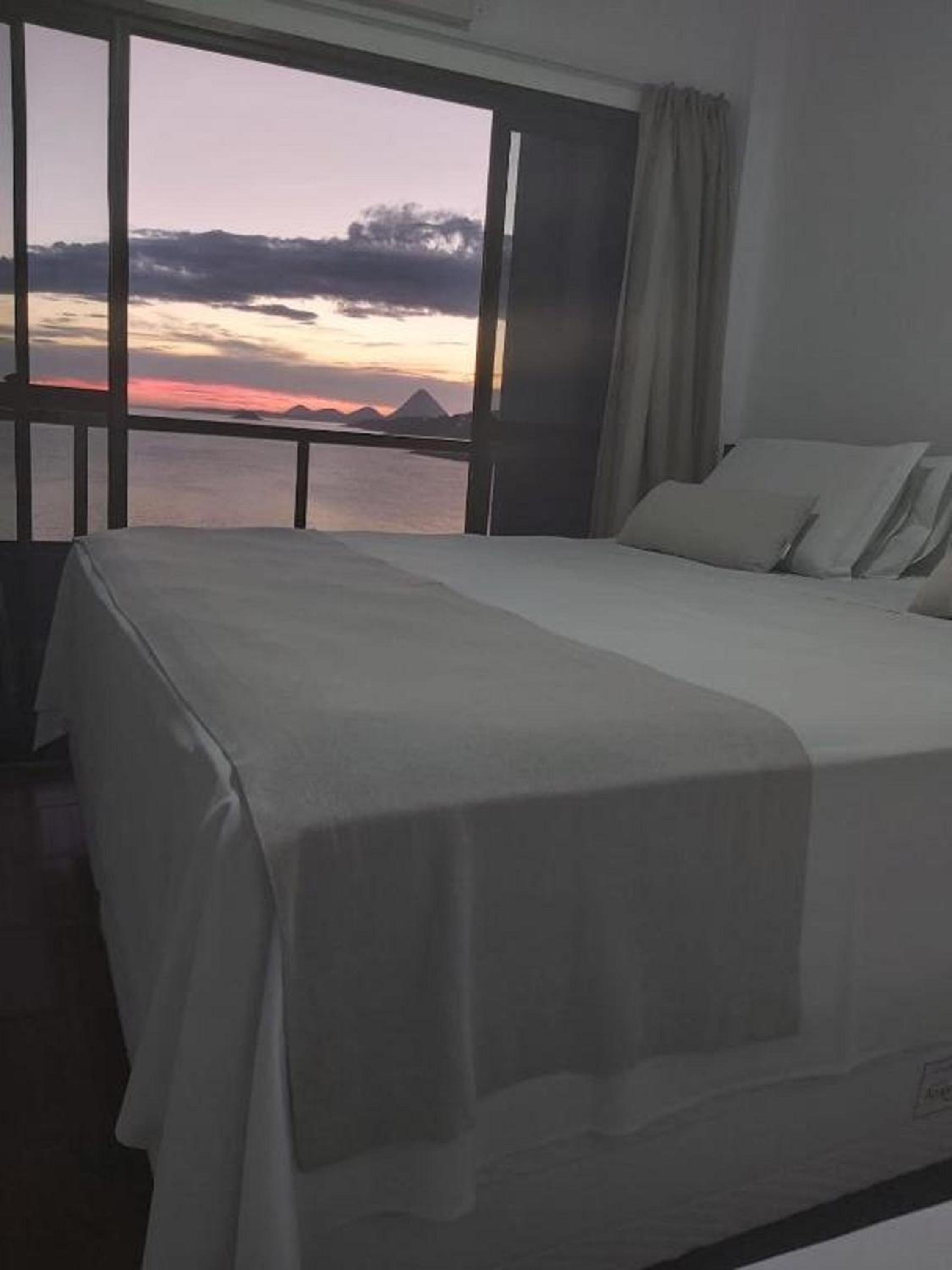 Double or Twin Room with Sea View photo 1