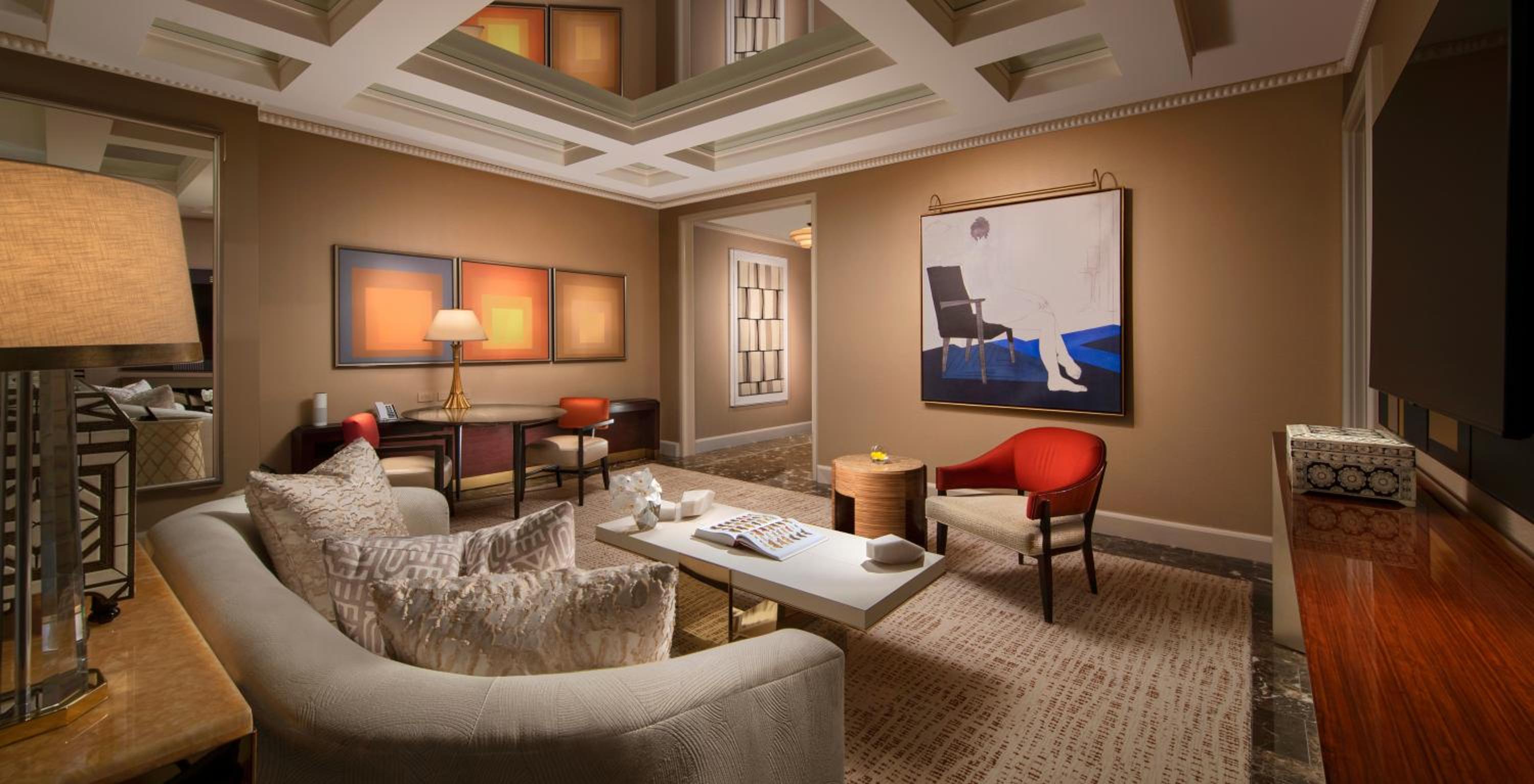 Wynn Tower Suite Parlor - Photo 5