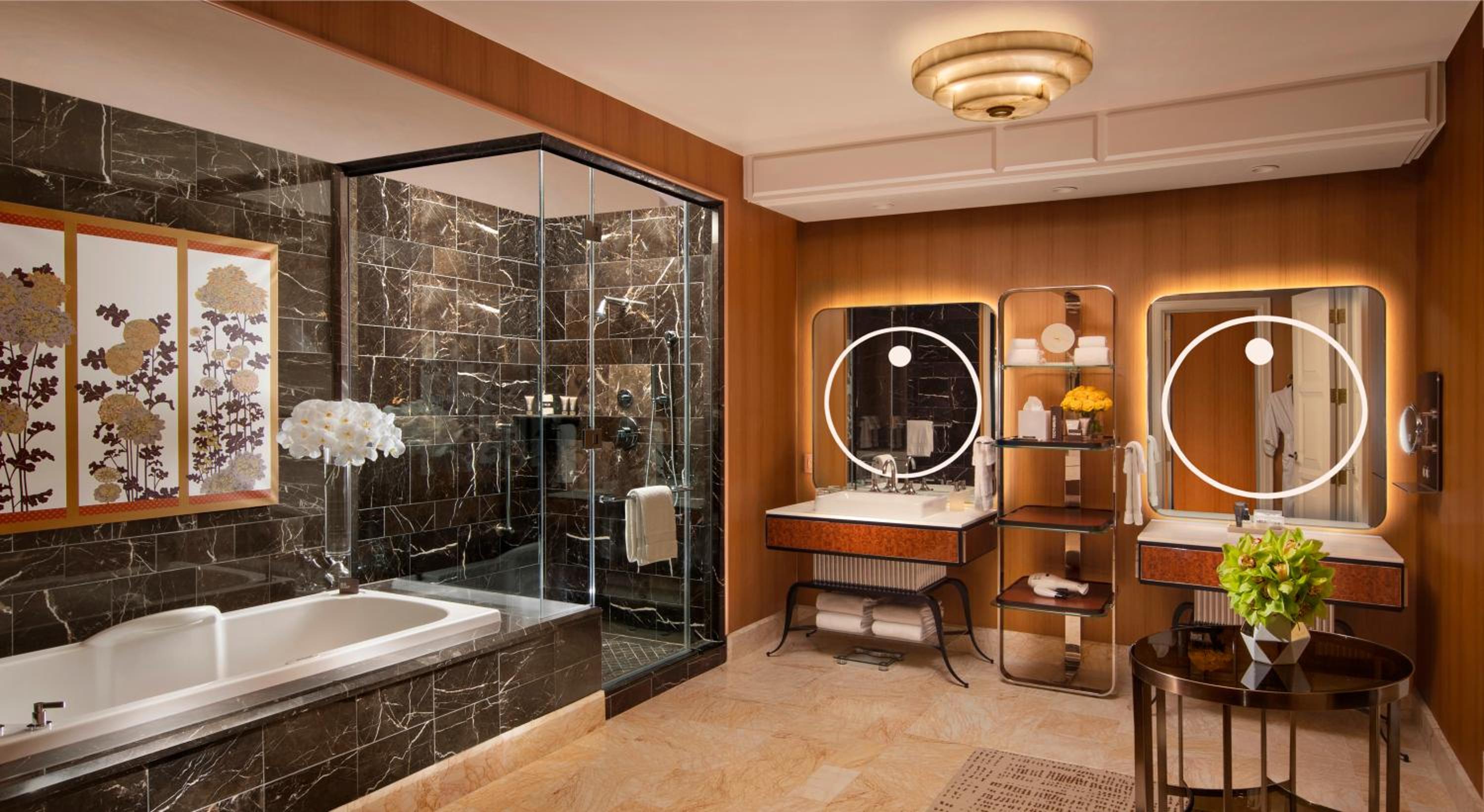 Wynn Tower Suite Parlor - Photo 4