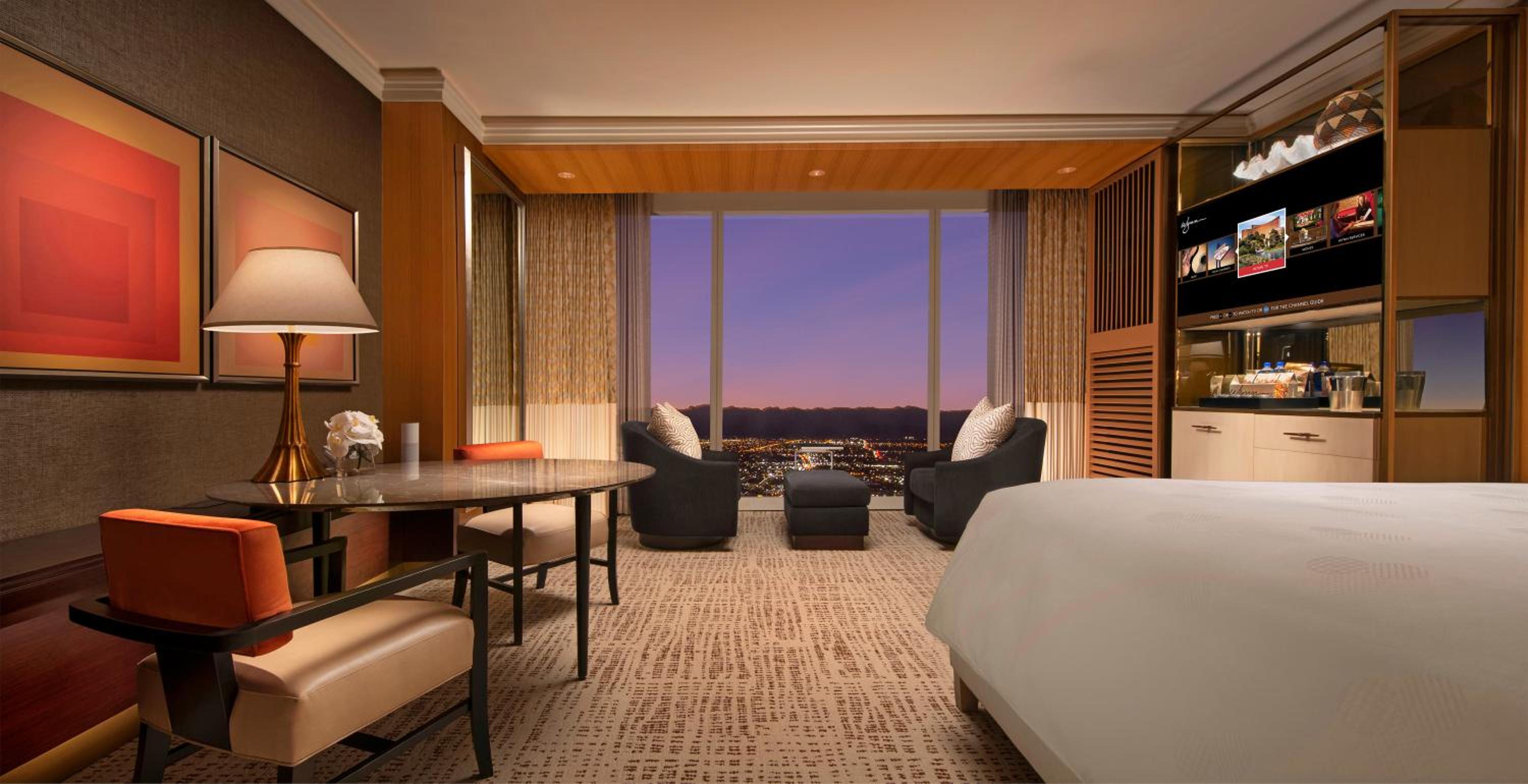 Wynn Panoramic View King - Photo 3
