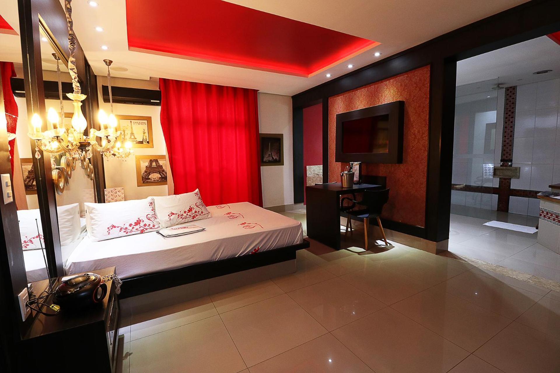 Double Room with Spa Bath - Photo 10