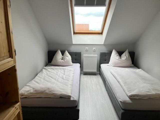 Premium Quadruple Room - Photo 7