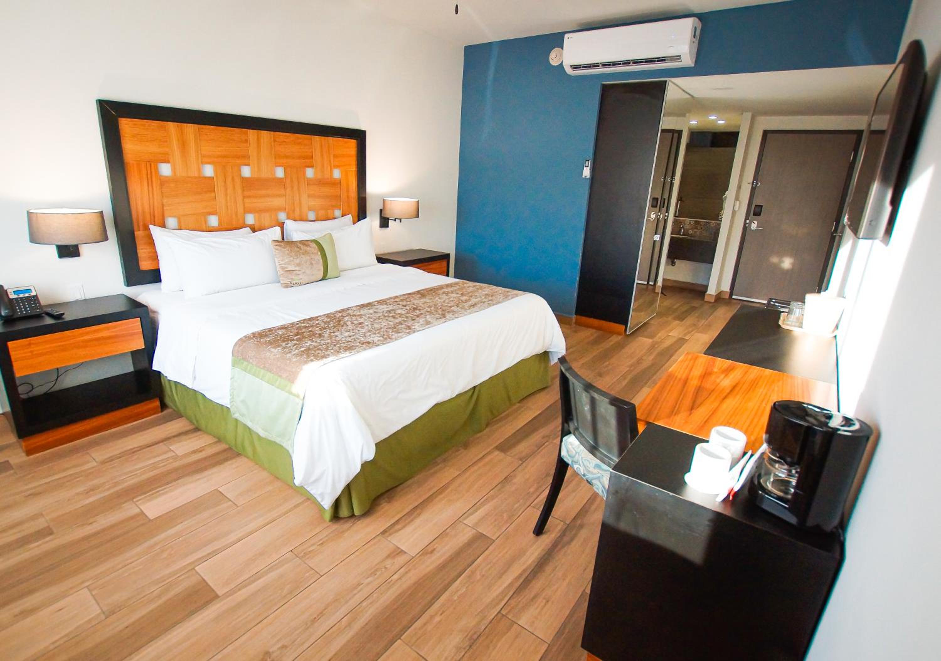 King Room - Photo 1