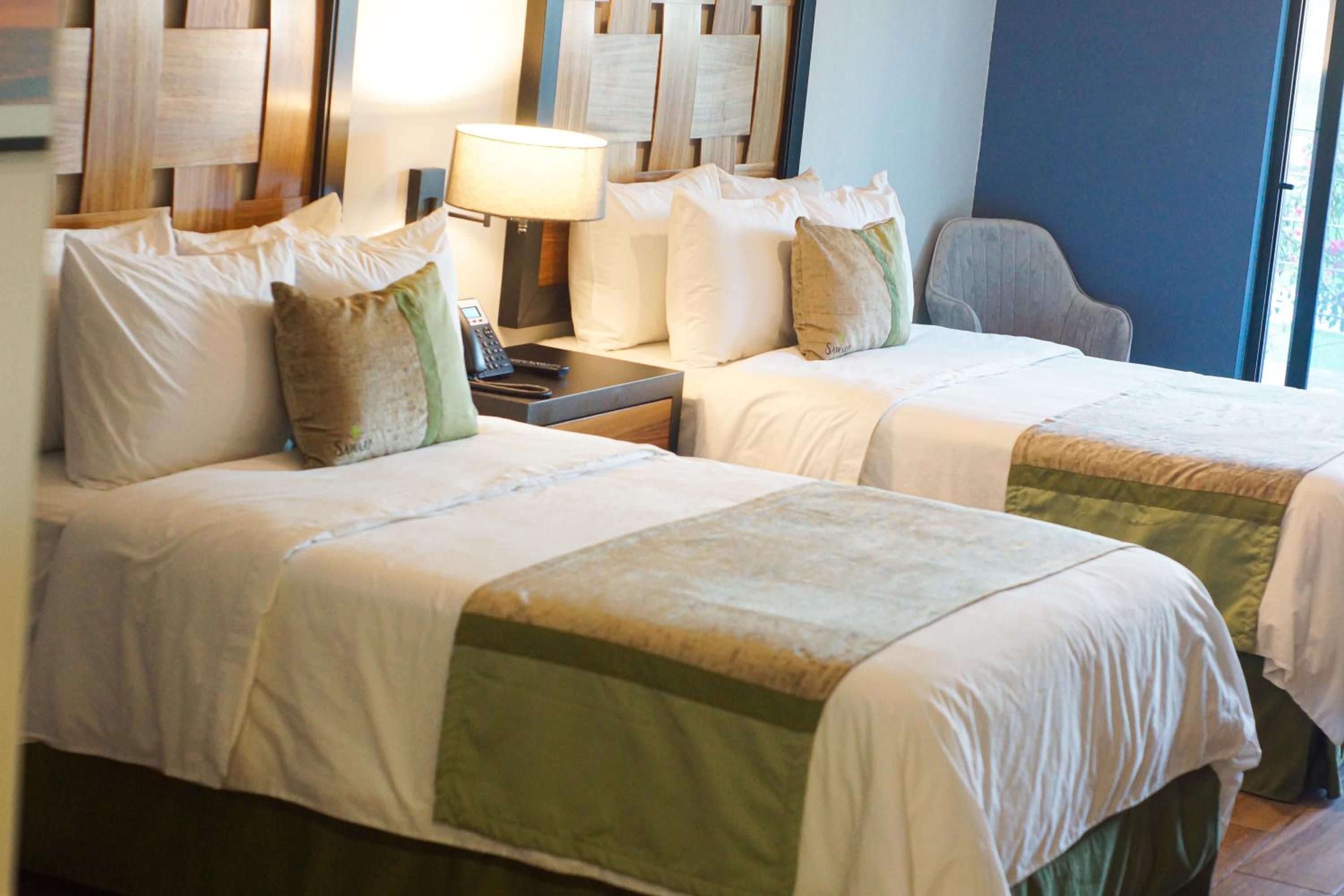 Double Room with Two Double Beds - Photo 1