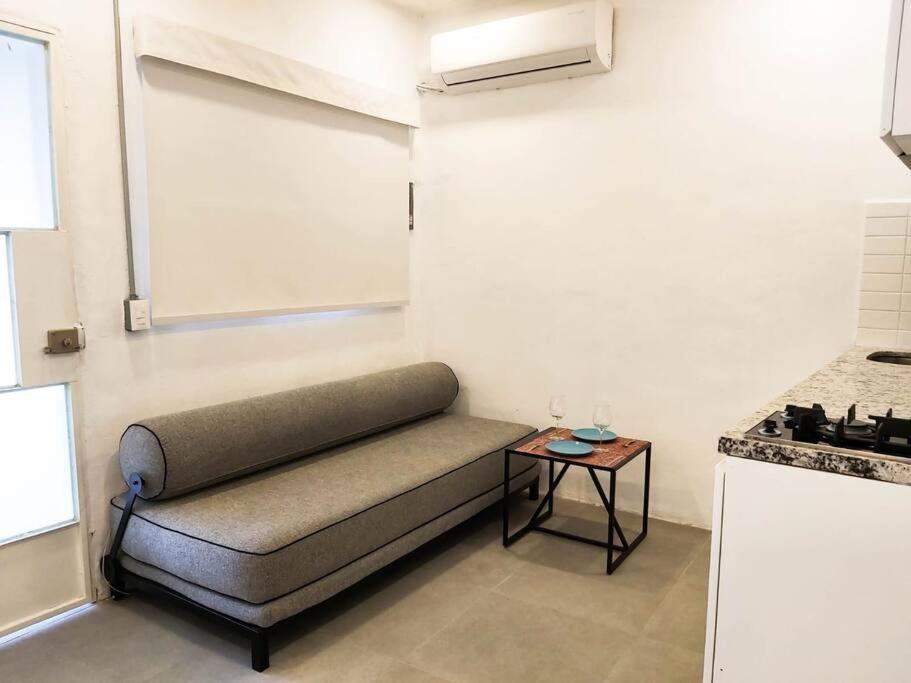 One-Bedroom Apartment - Photo 9