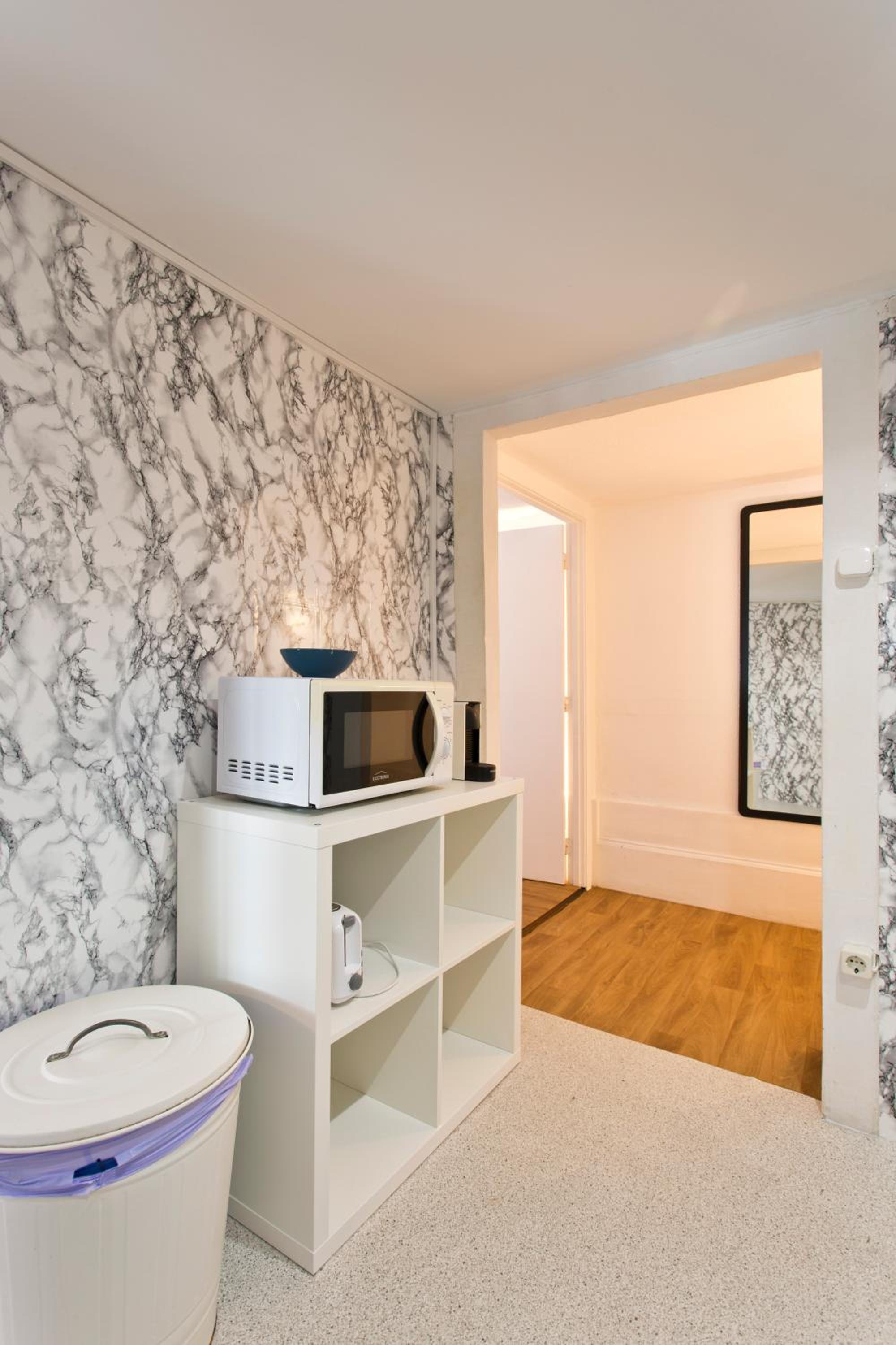 Apartment - Photo 25