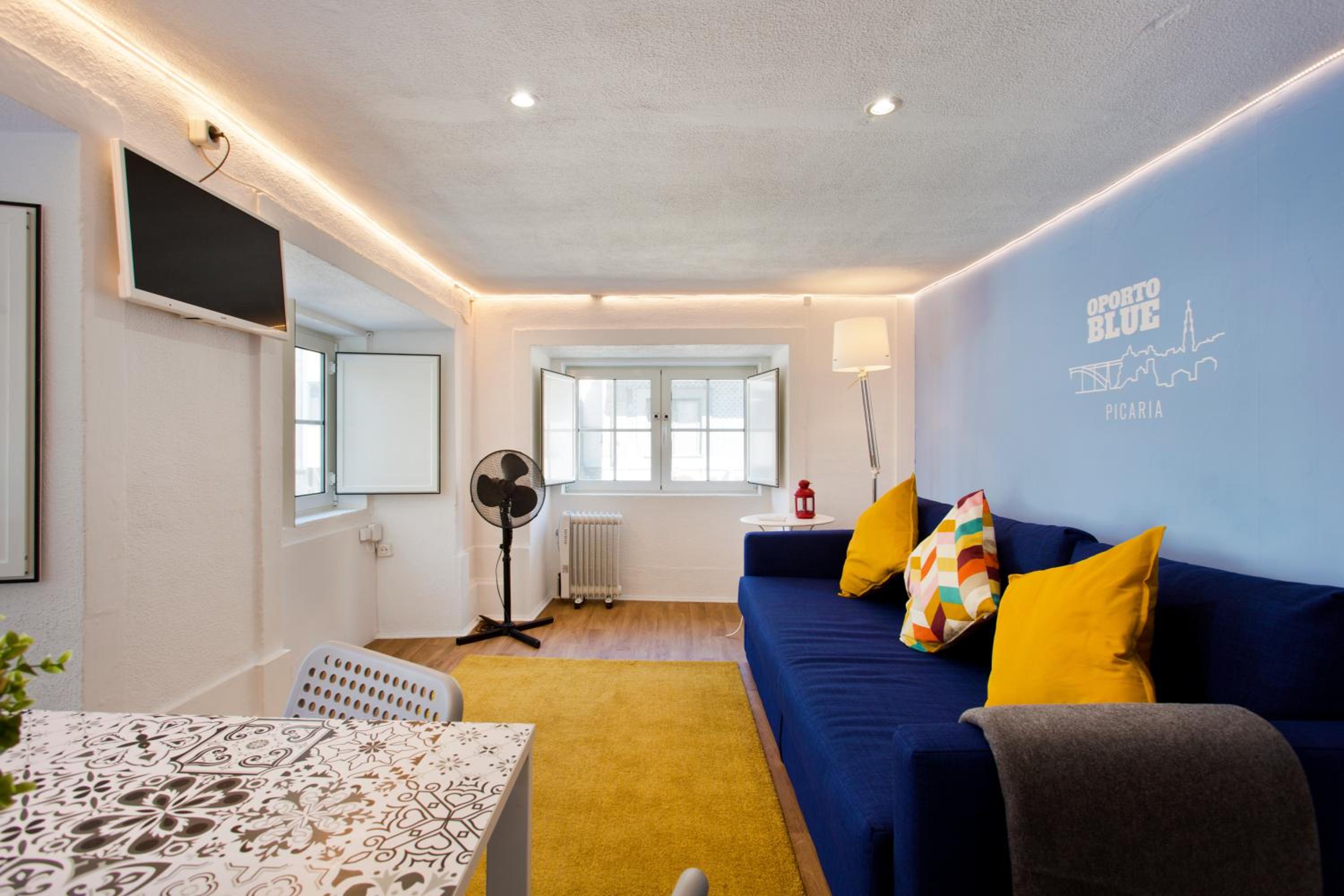 Apartment - Photo 1